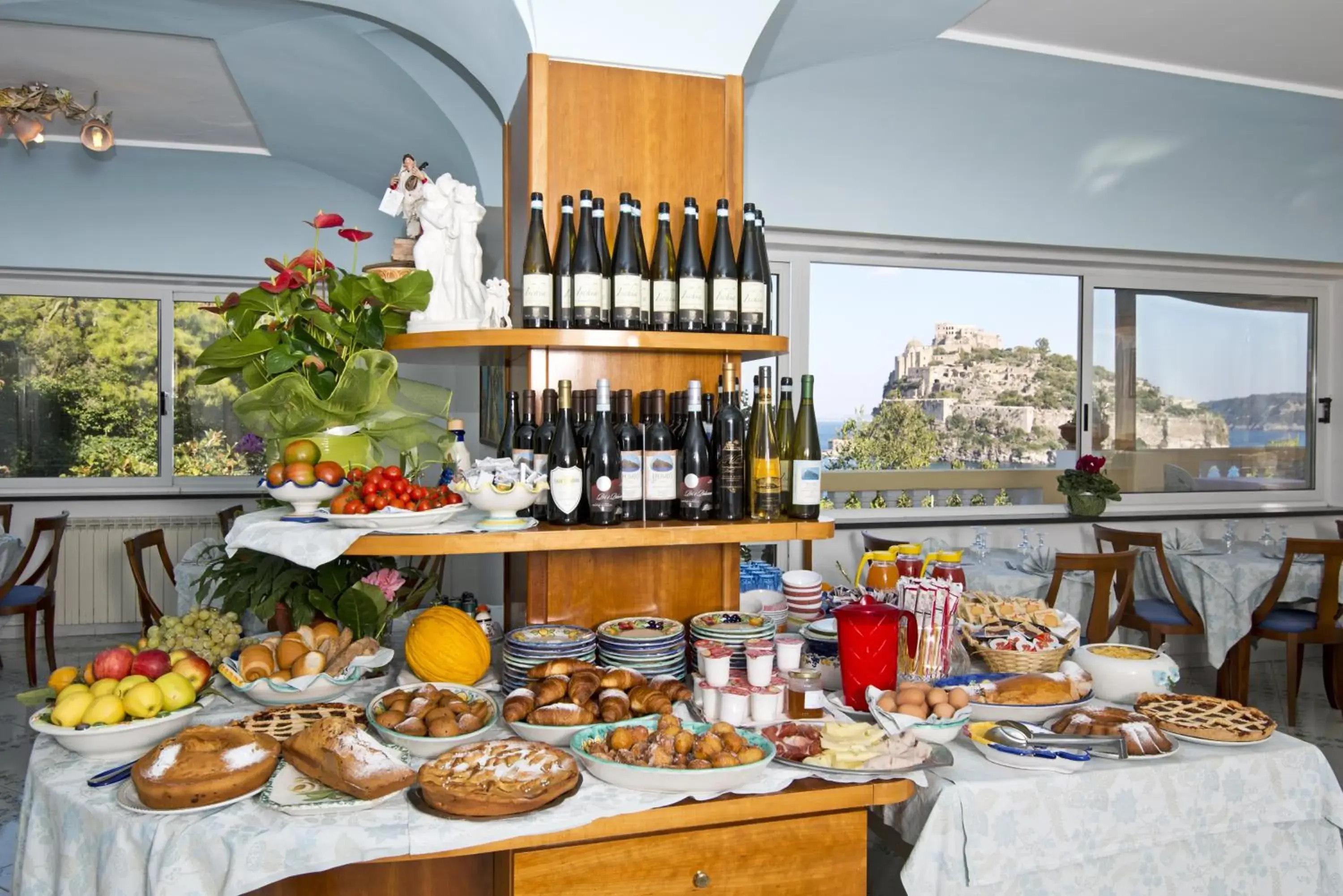 Buffet breakfast in Hotel Giardino Delle Ninfe E La Fenice