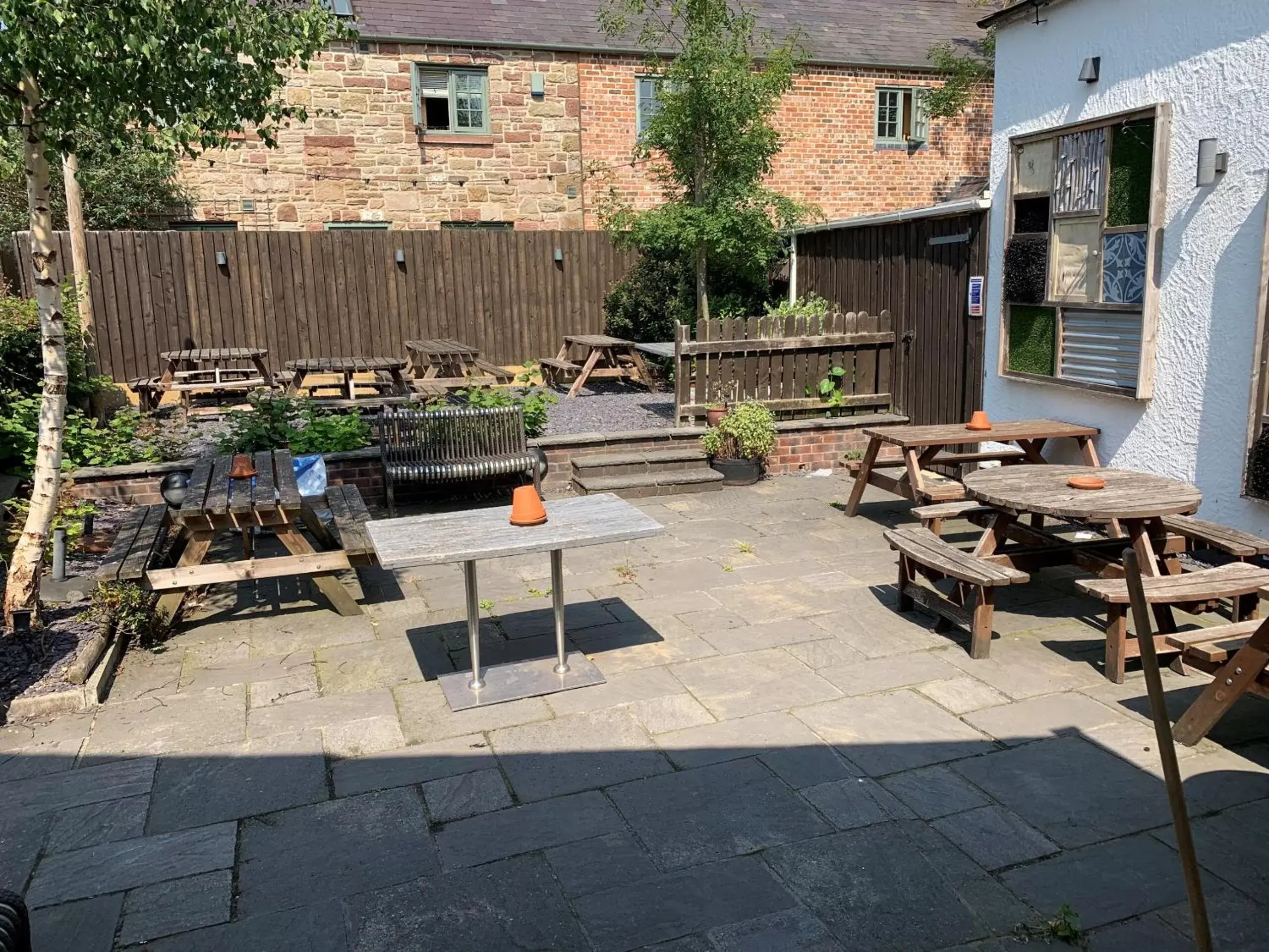 Garden in George and Dragon