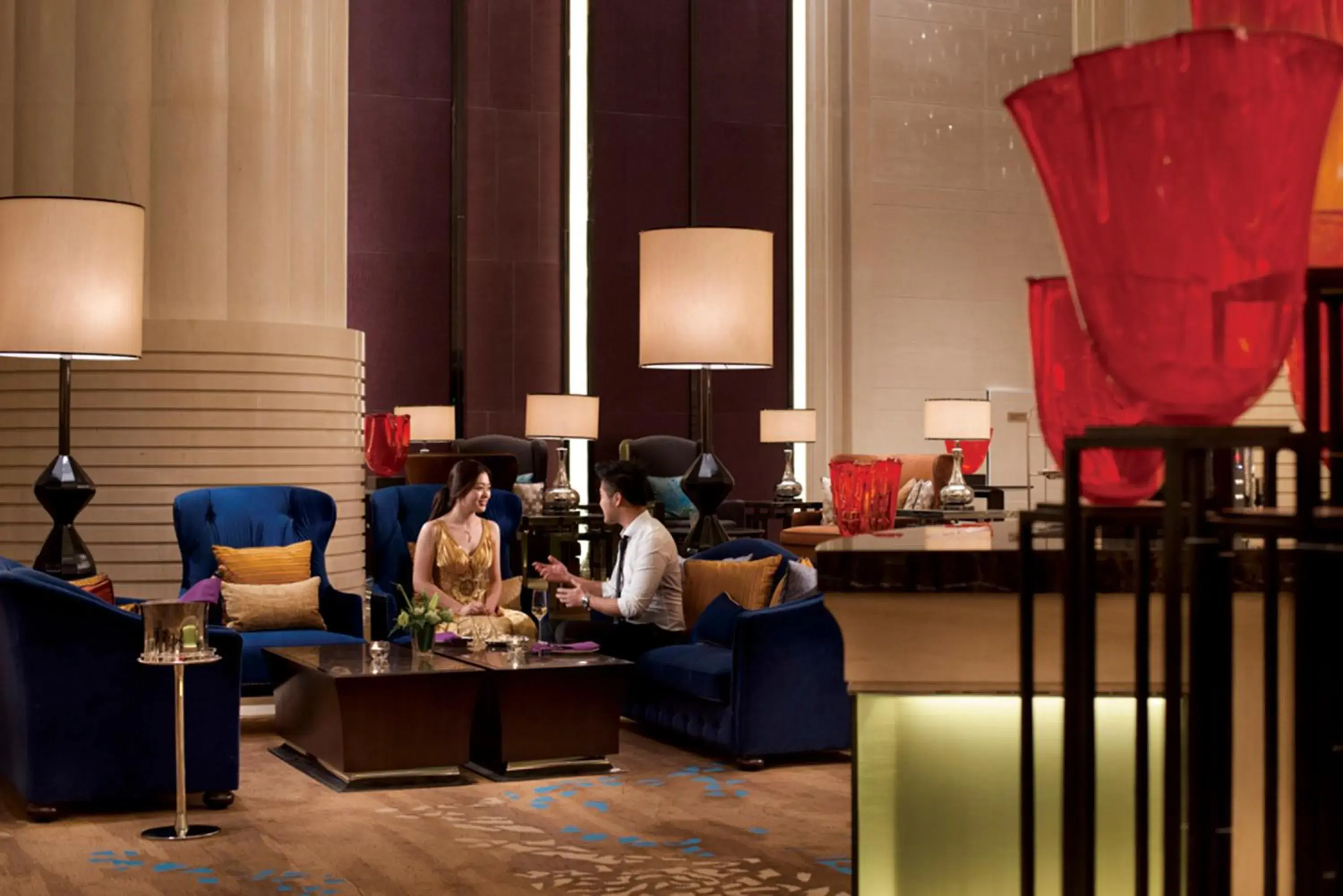 Lounge or bar in Crowne Plaza Tianjin Jinnan, an IHG Hotel