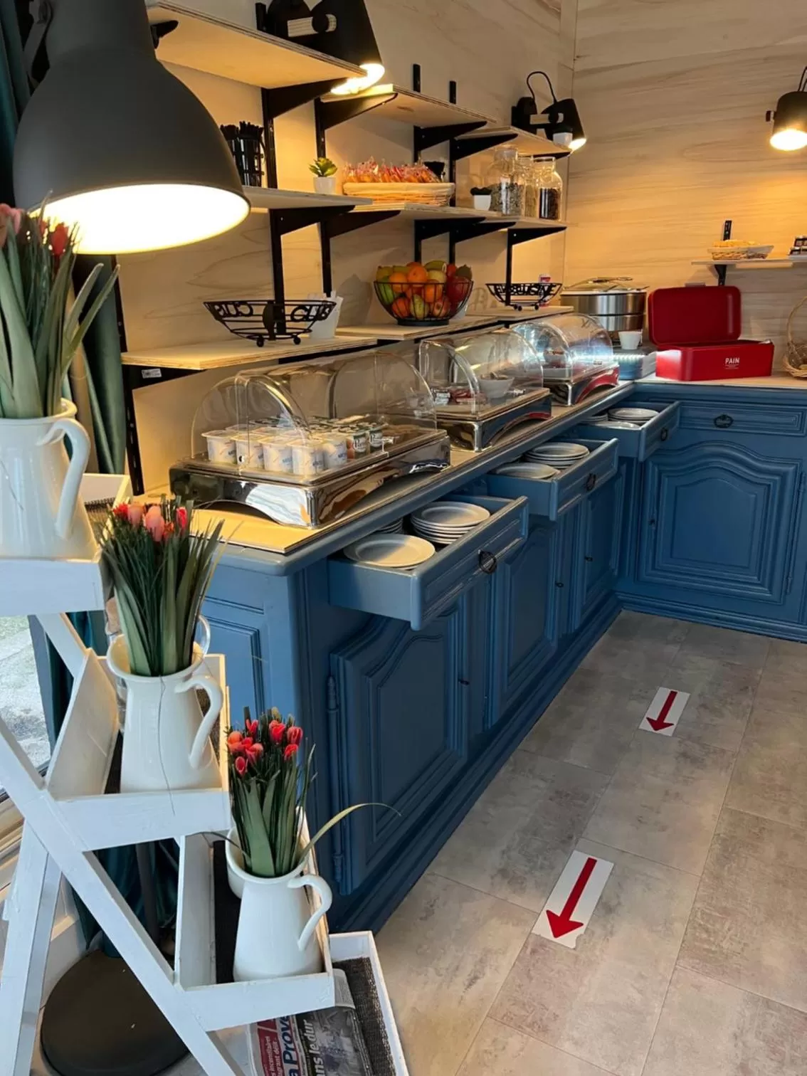 Breakfast in The Originals Boutique, Clair Hôtel, Martigues