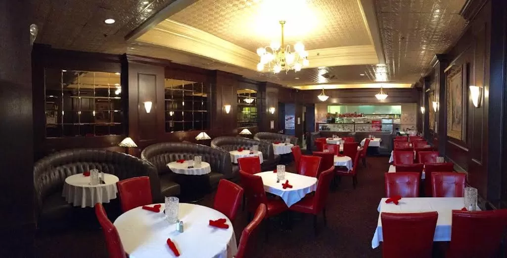 Restaurant/places to eat in Gilmore Hotel, Trademark Collection by Wyndham