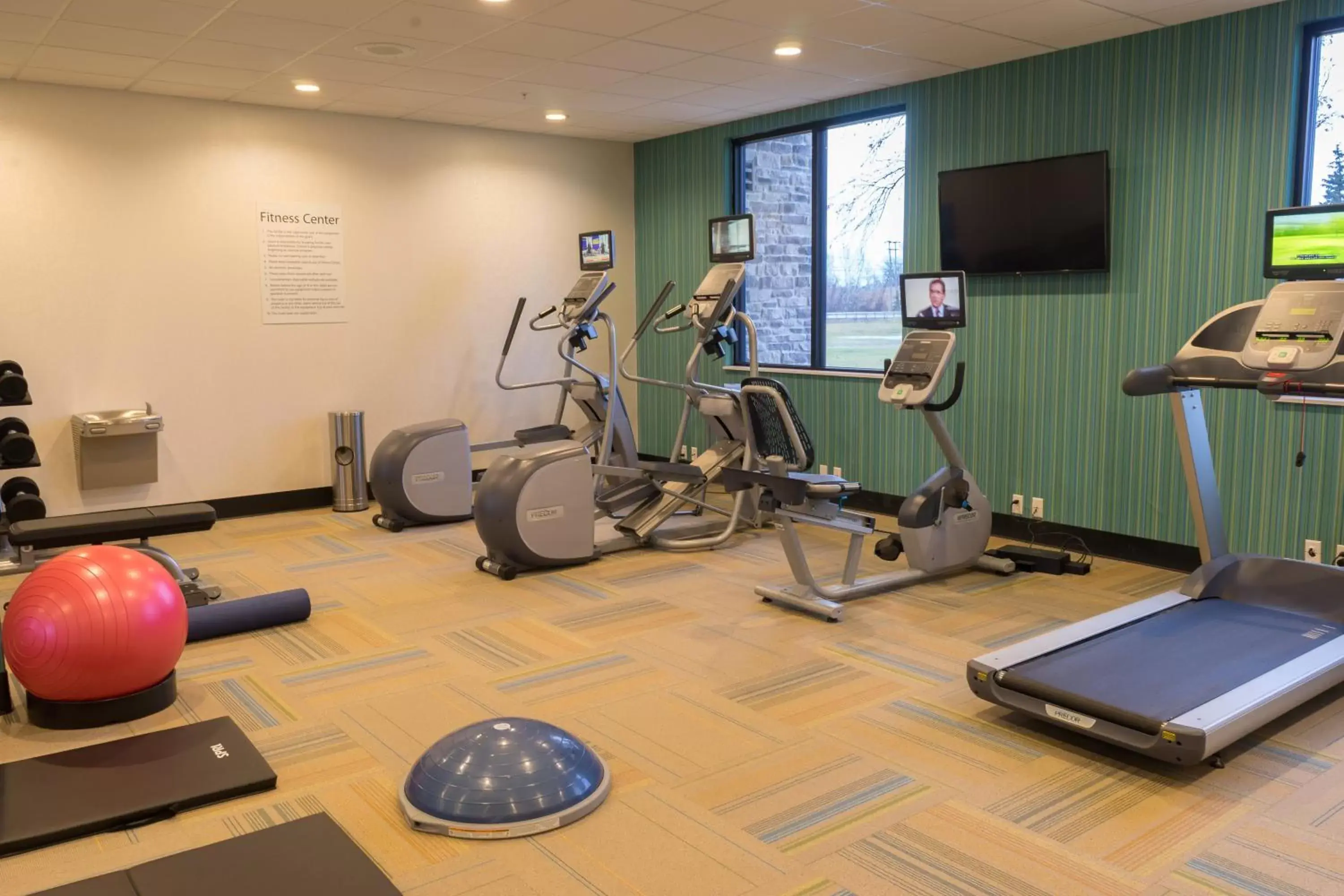 Fitness centre/facilities, Fitness Center/Facilities in Holiday Inn Express - Grand Island, an IHG Hotel