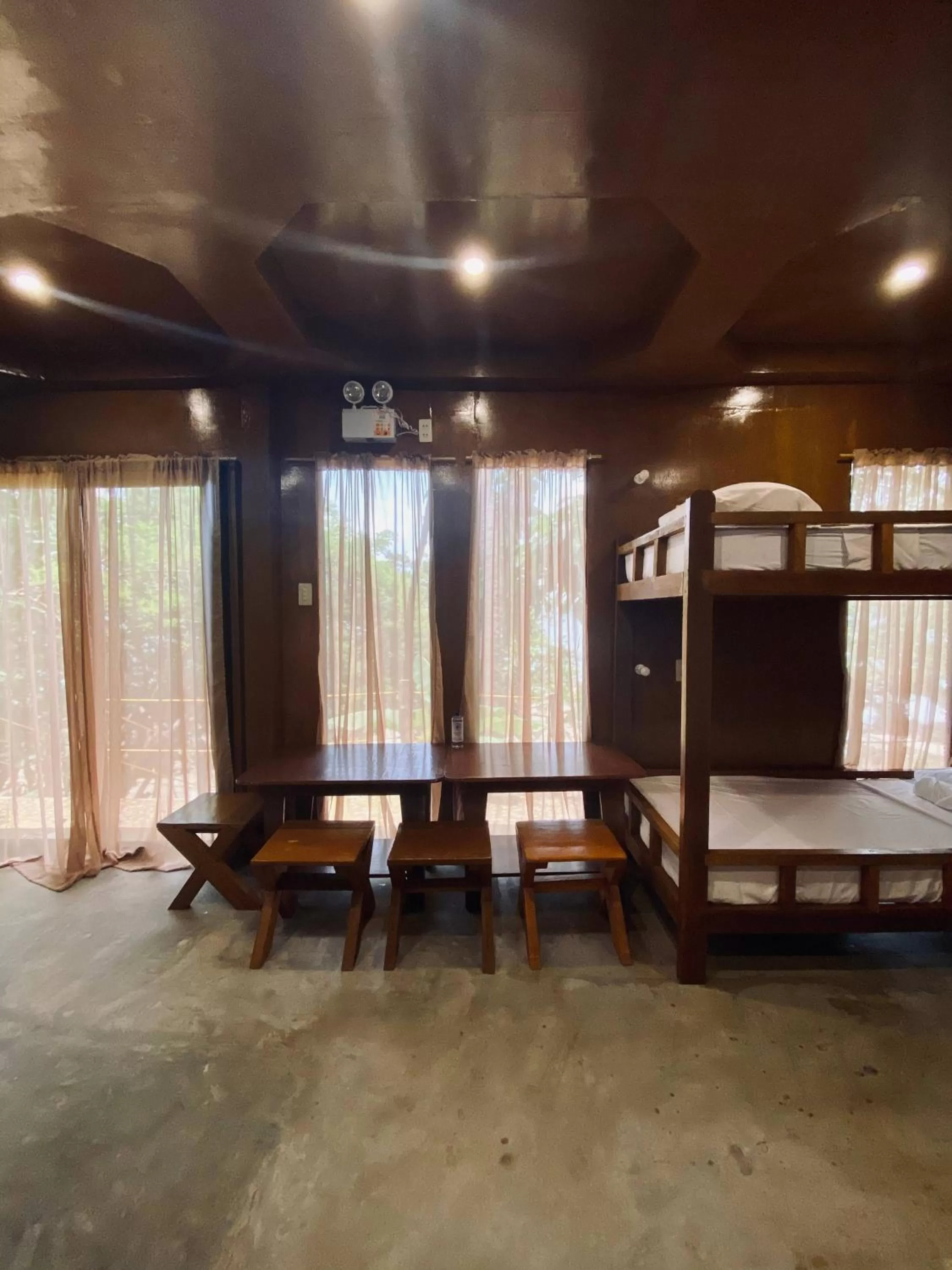 Cocovana Beach Resort