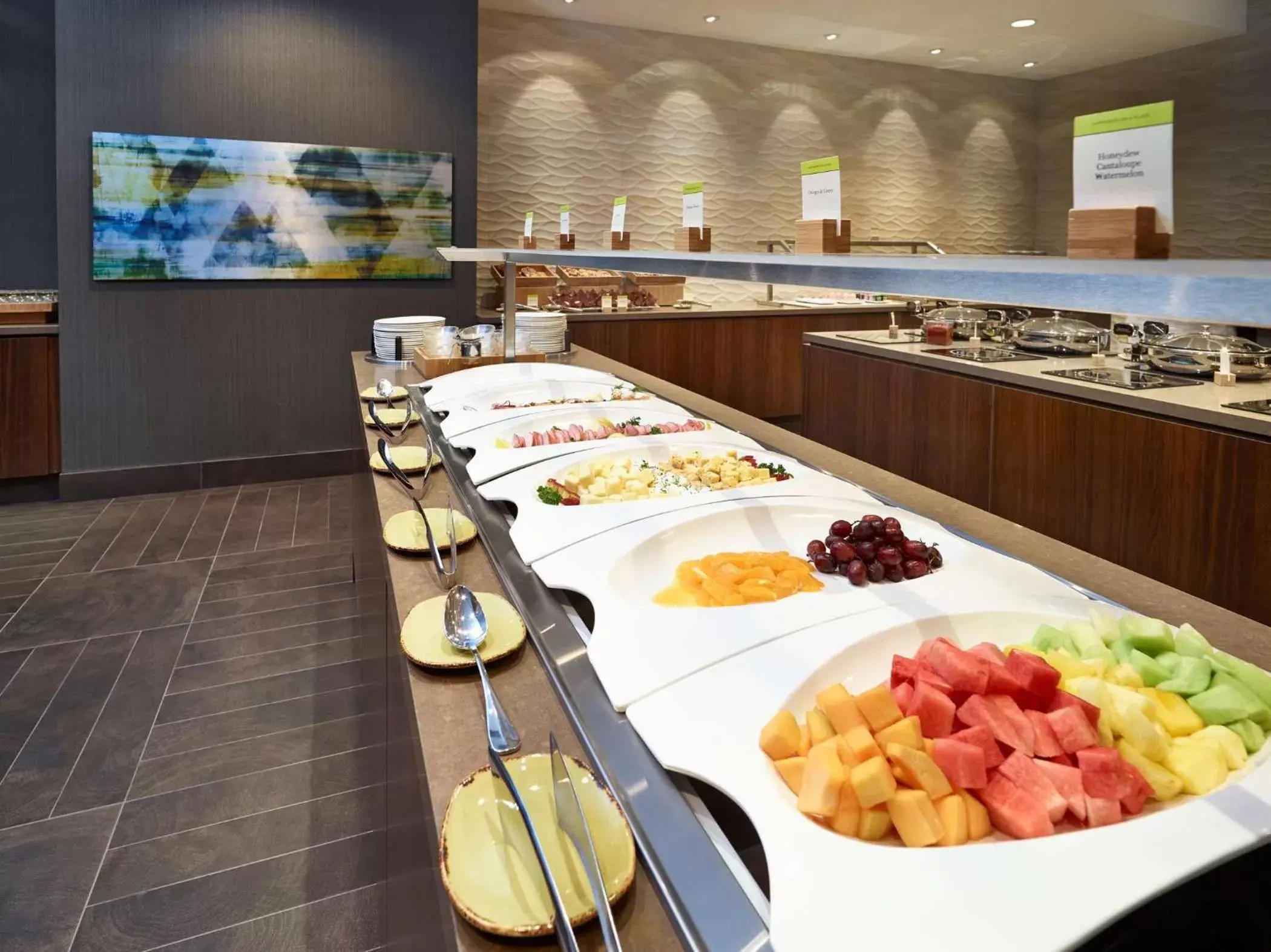 Restaurant/Places to Eat in DoubleTree by Hilton Hotel & Conference Centre Regina