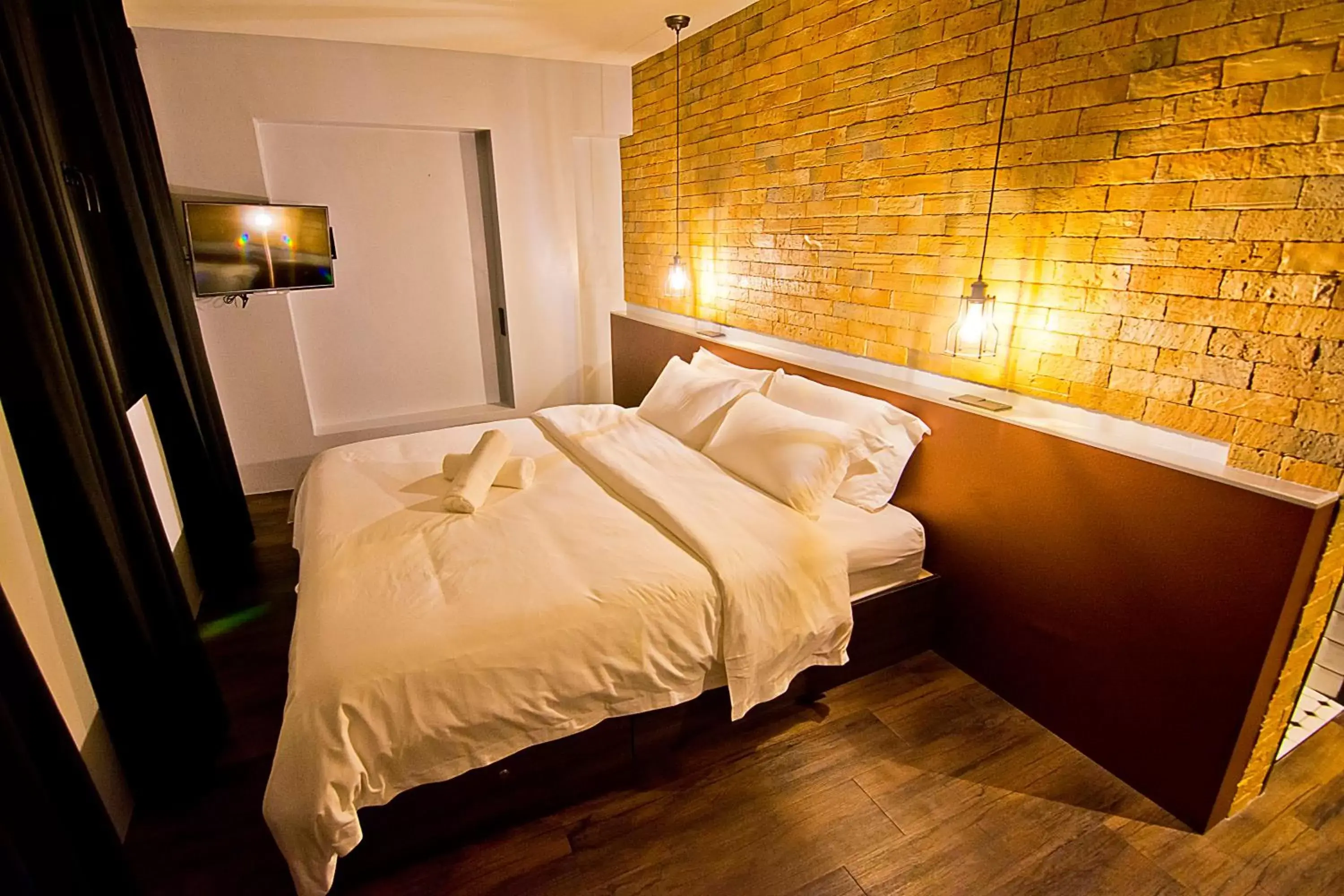 Photo of the whole room, Bed in JonkeRED Heritage Hotel