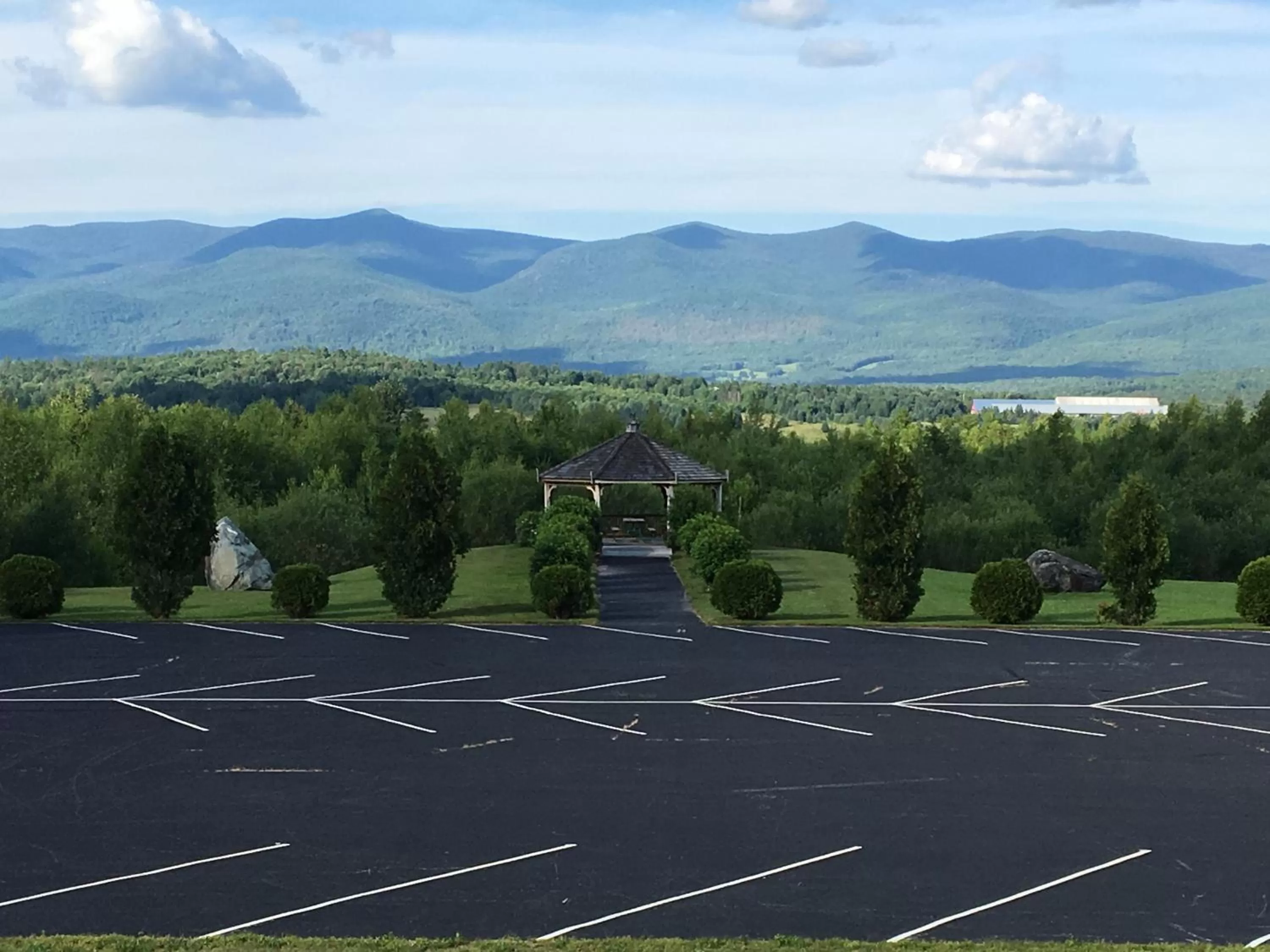 Property building in Cabot Inn & Suites