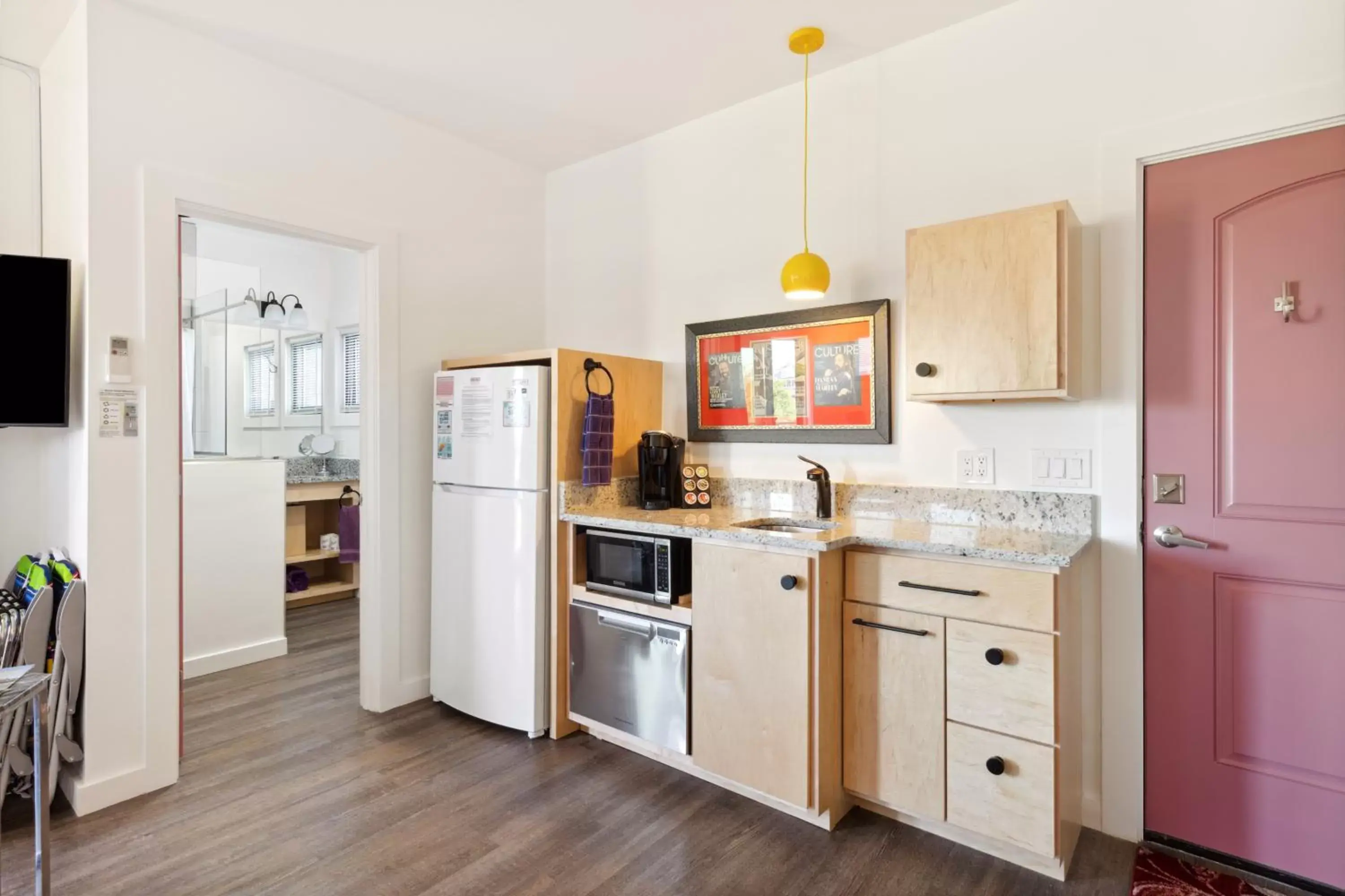 Kitchen/Kitchenette in NEW Completely Renovated Hotel Folly with Sunset Views