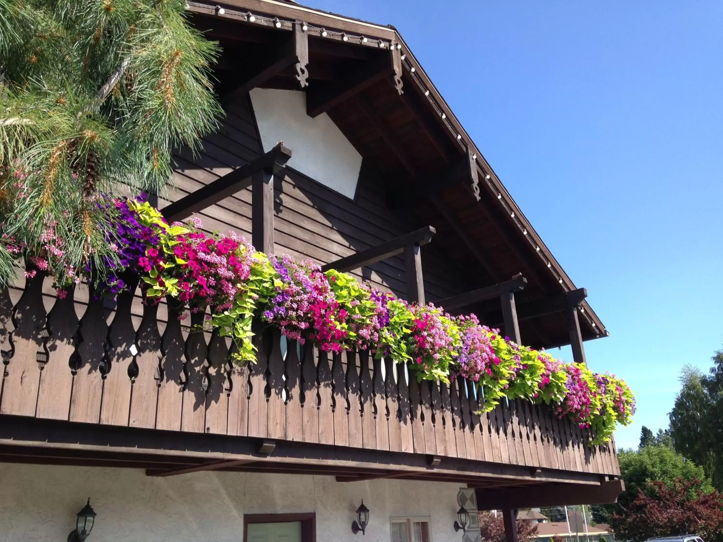 Facade/entrance, Property Building in Linderhof Inn