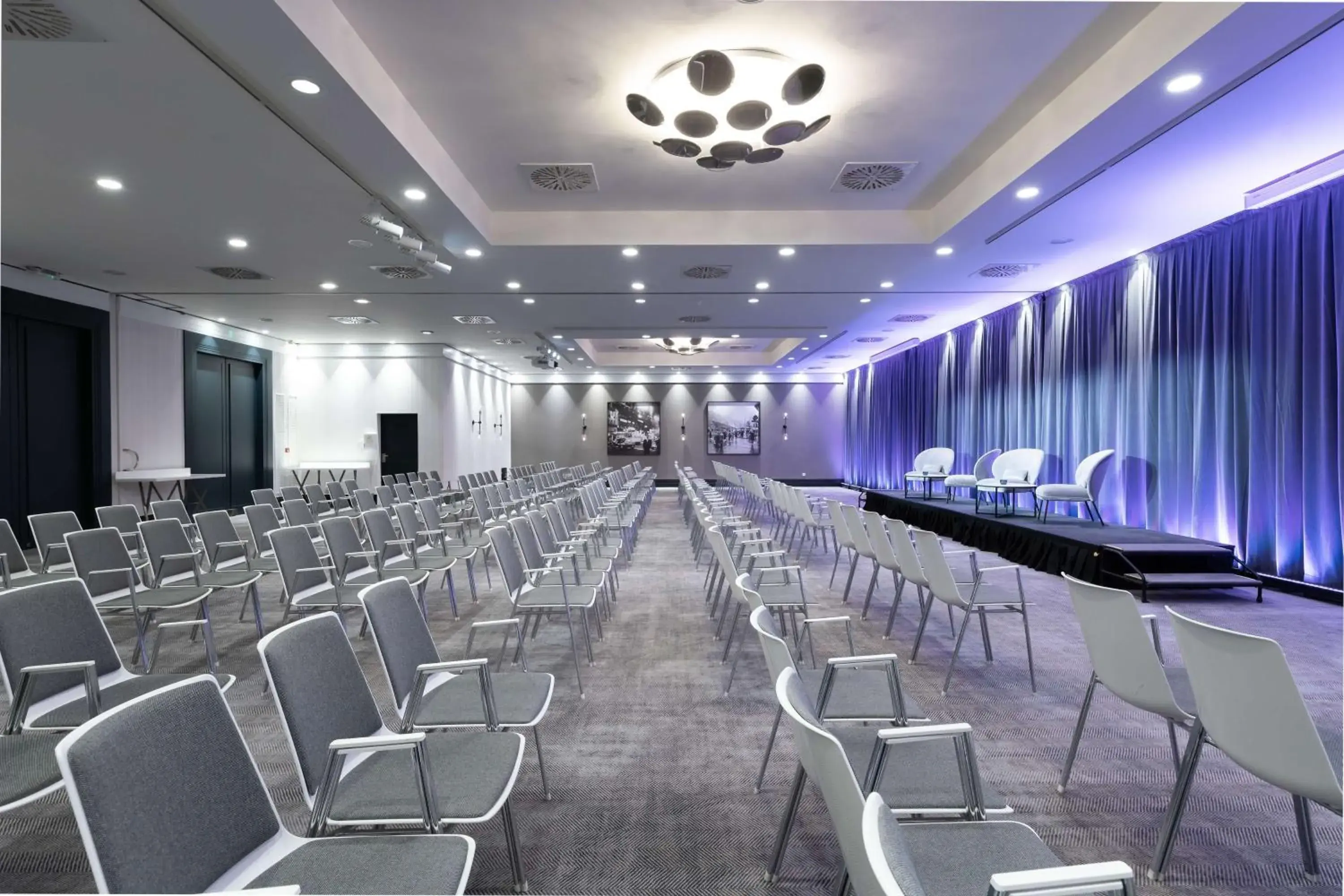 Meeting/conference room, Banquet Facilities in Radisson Blu Royal Hotel