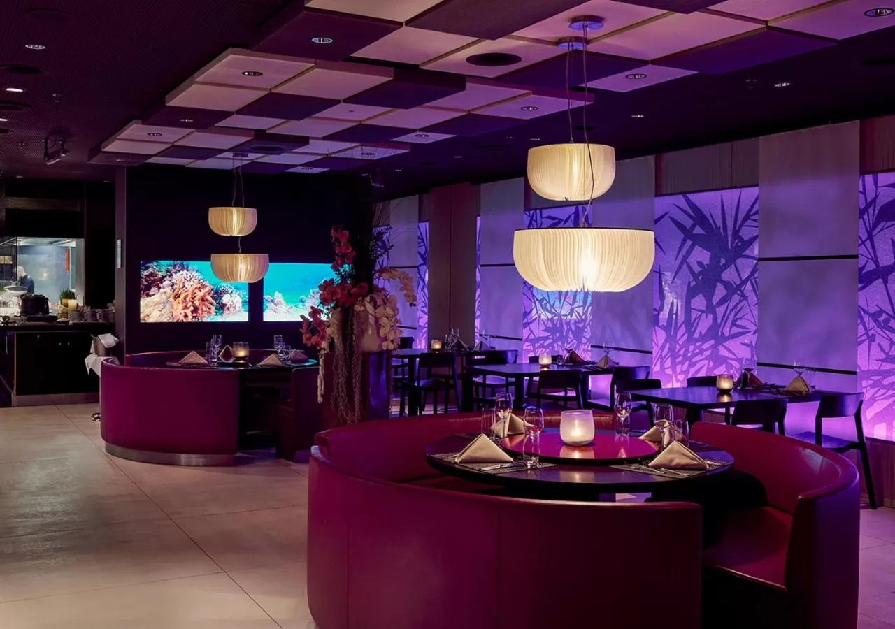 Restaurant/places to eat in Swissôtel Kursaal Bern