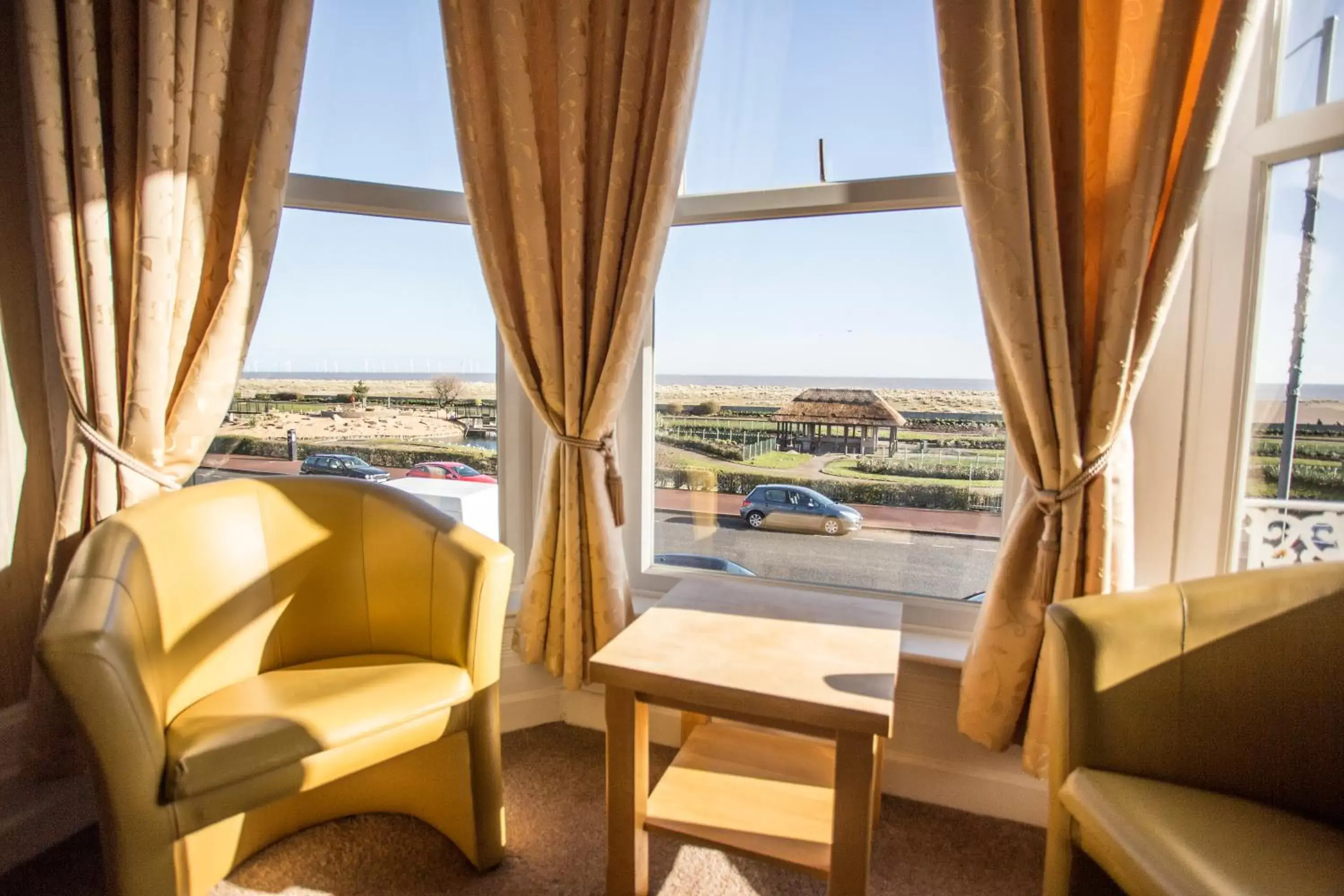 Sea view, Seating Area in Furzedown Hotel