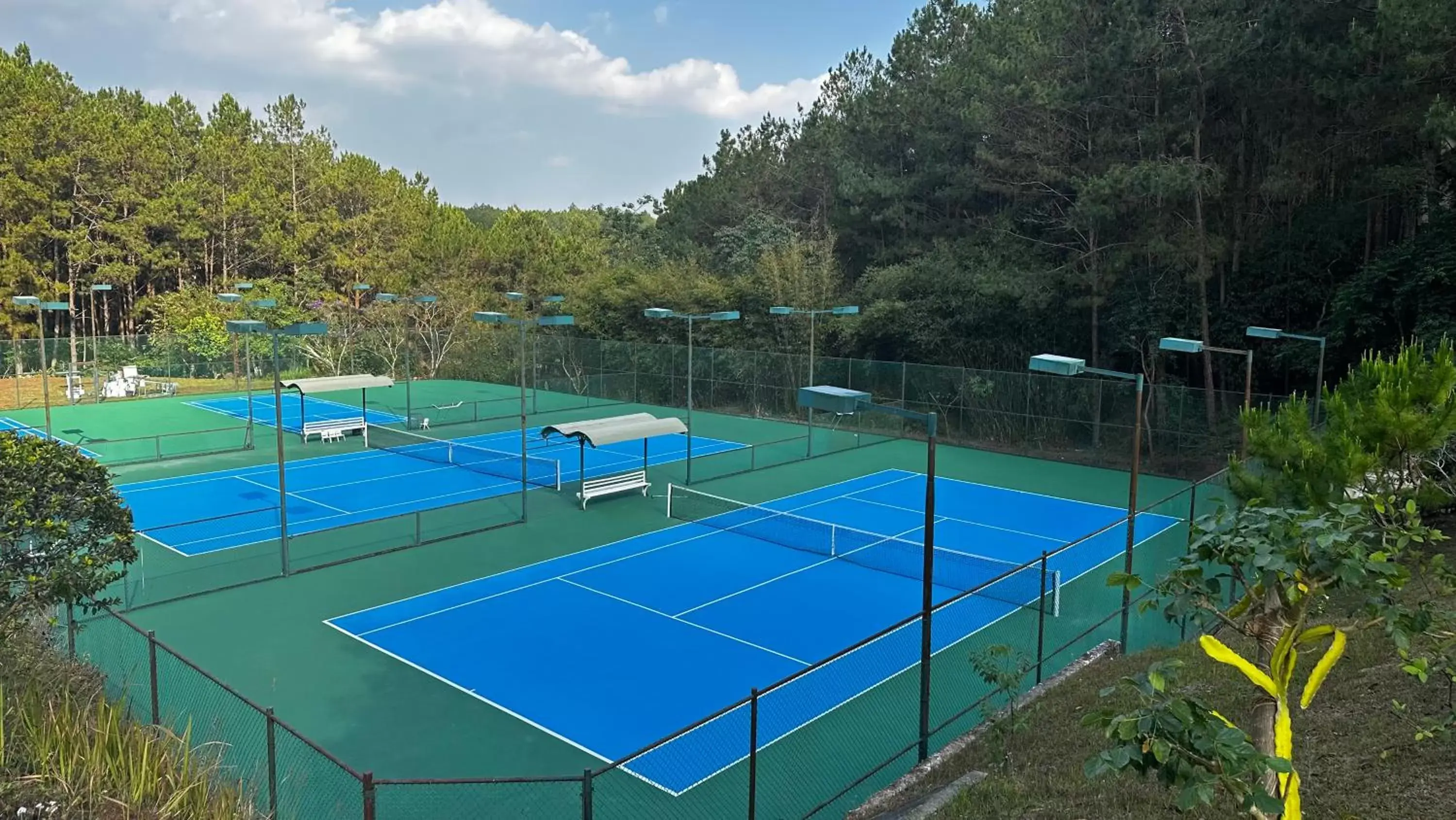 Tennis court, Tennis/Squash in Dalat Edensee Lake Resort & Spa