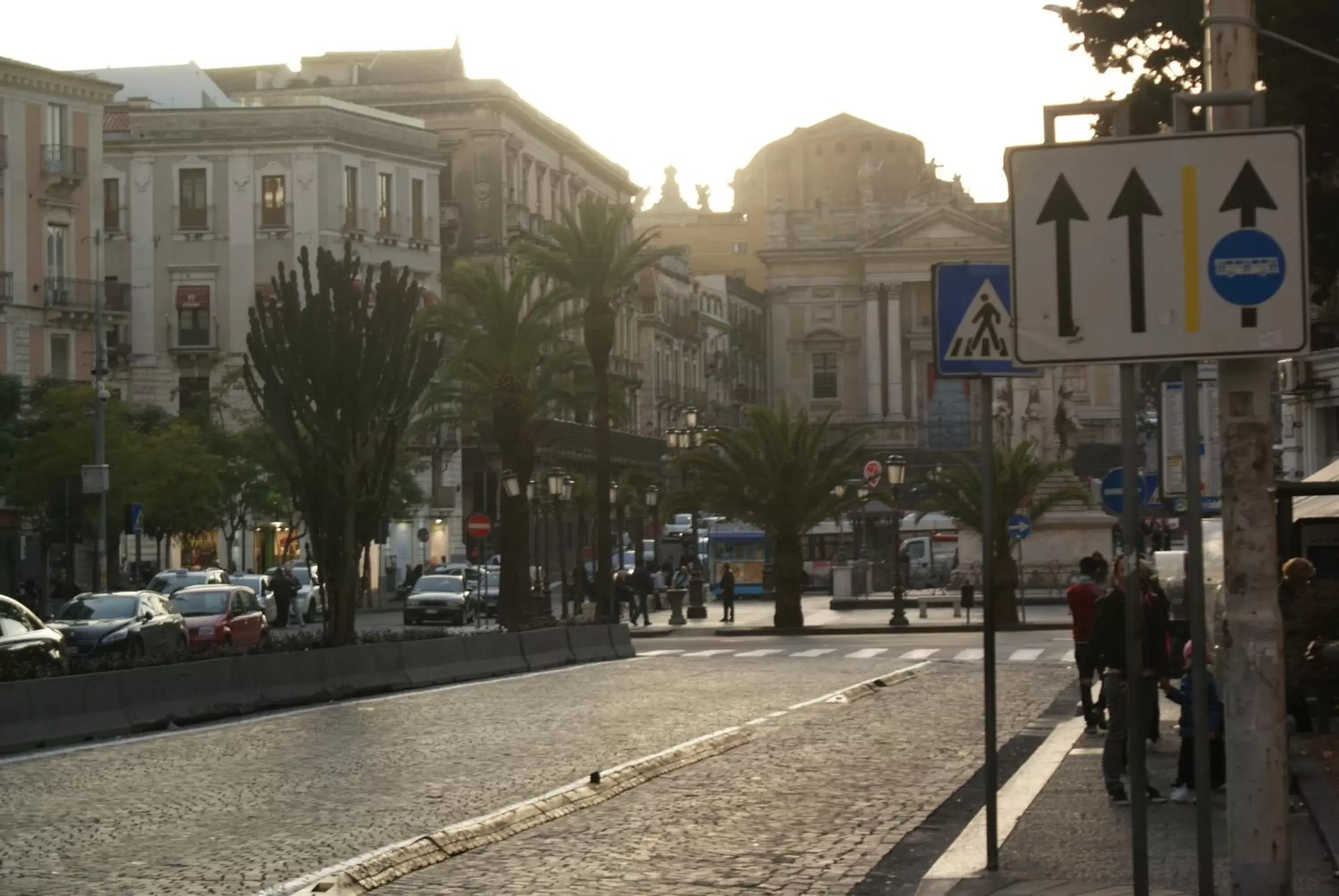 Street view in Catania Crossing B&B - Rooms & Comforts