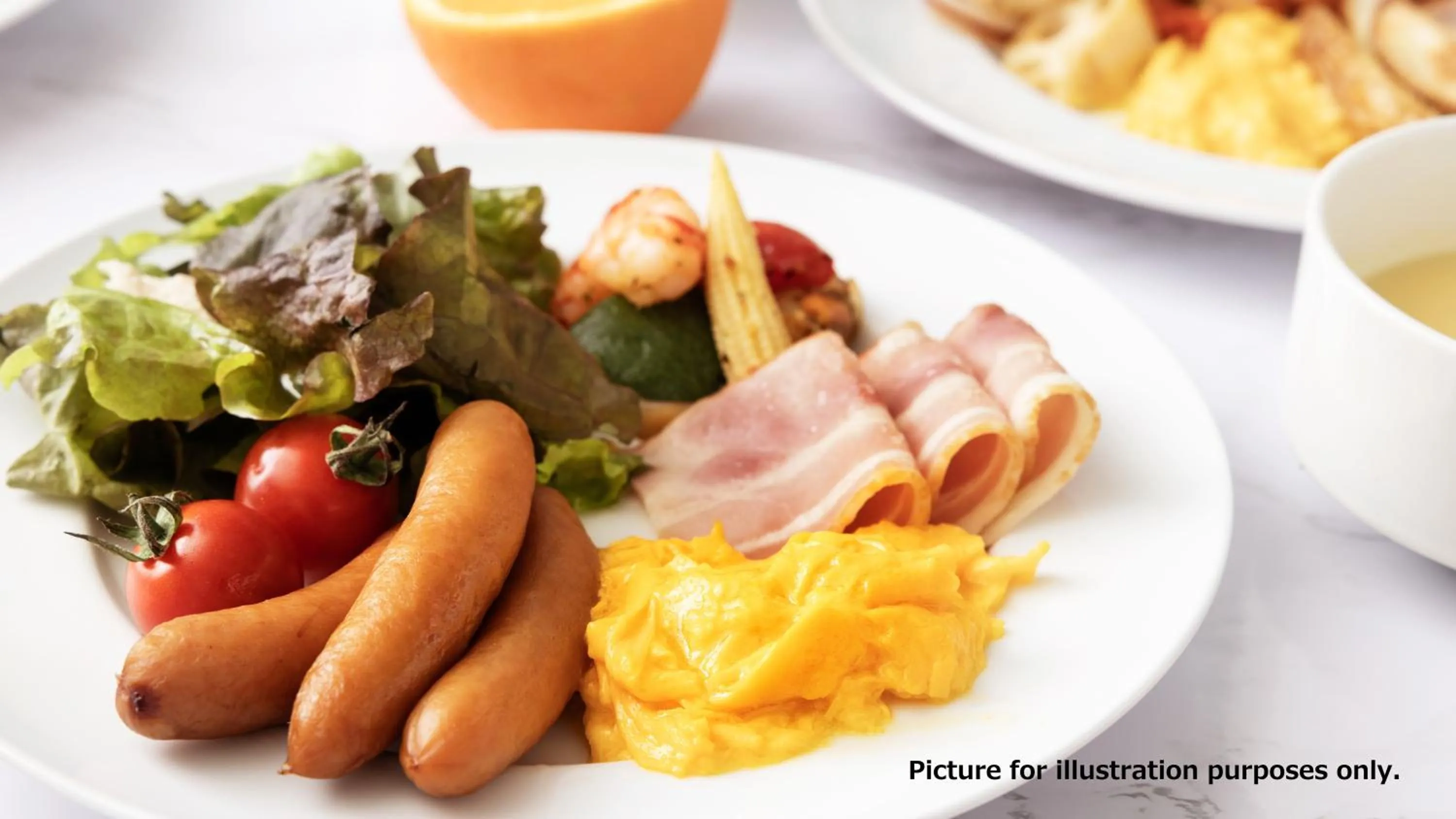 Breakfast in the b akasaka