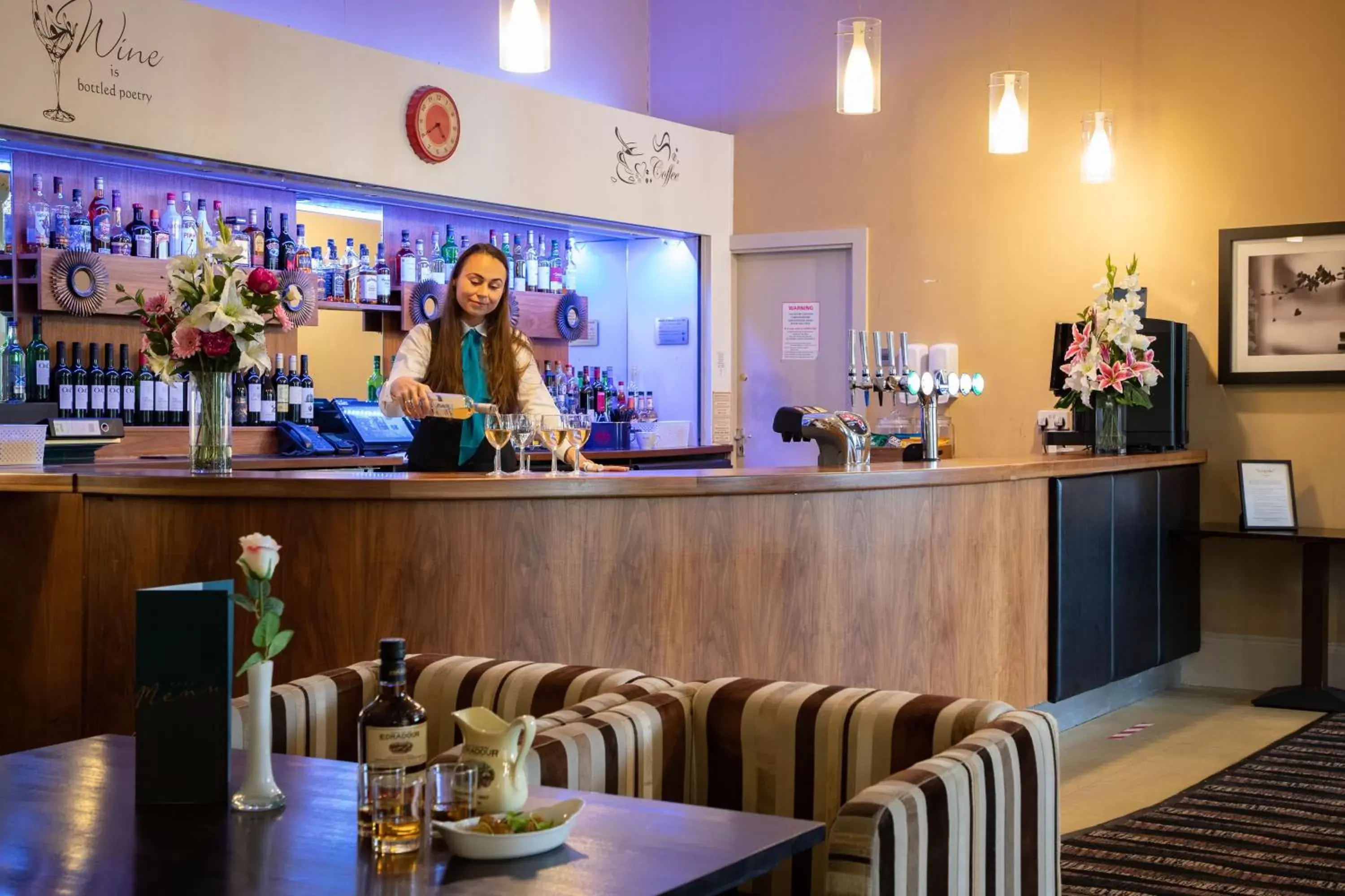 Lounge or bar in The Pitlochry Hydro Hotel
