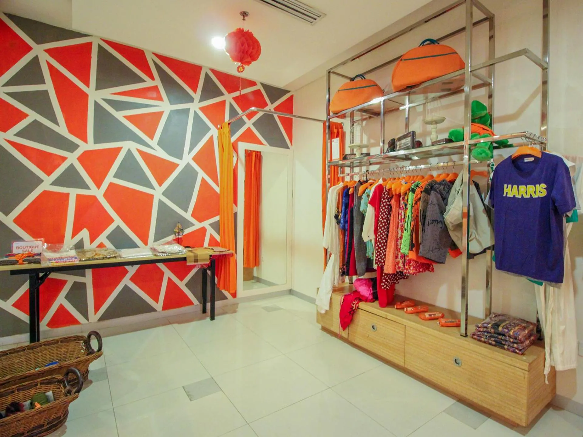 Business facilities in HARRIS Hotel Pontianak