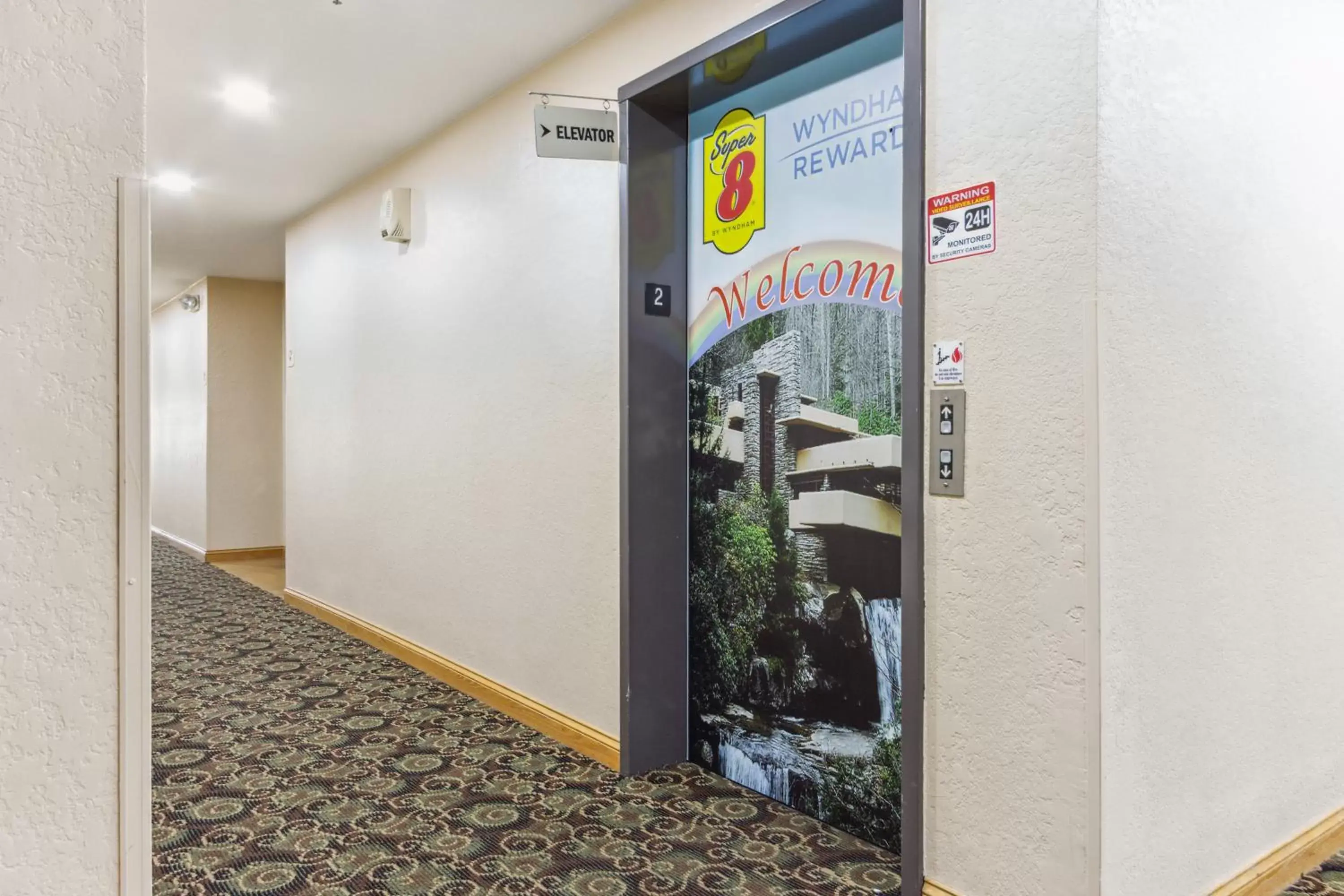 elevator in Super 8 by Wyndham Uniontown