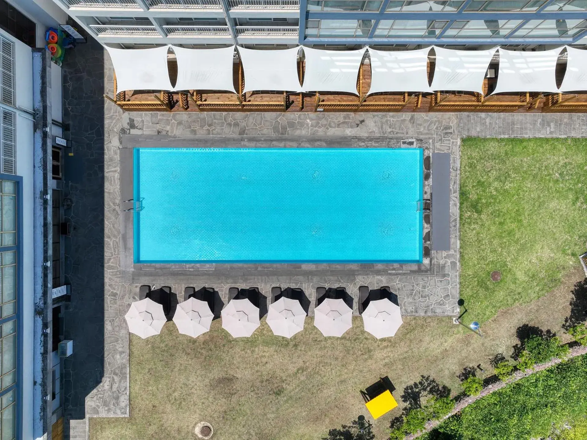 Pool View in JEJU Shangrila Hotel&Resort