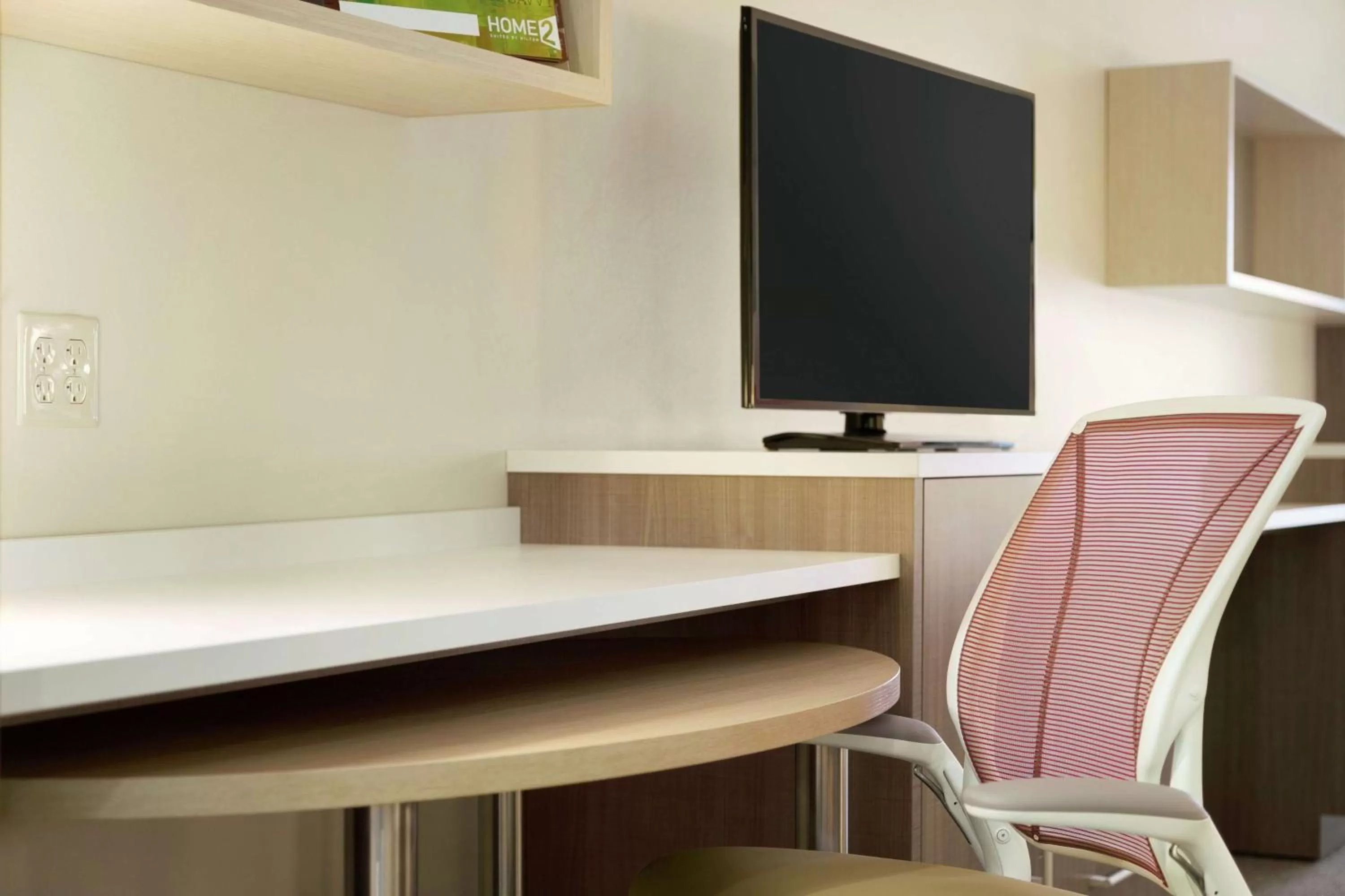 Queen Suite - Mobility/Hearing Accessible - Non-Smoking in Home2 Suites By Hilton Fort Collins