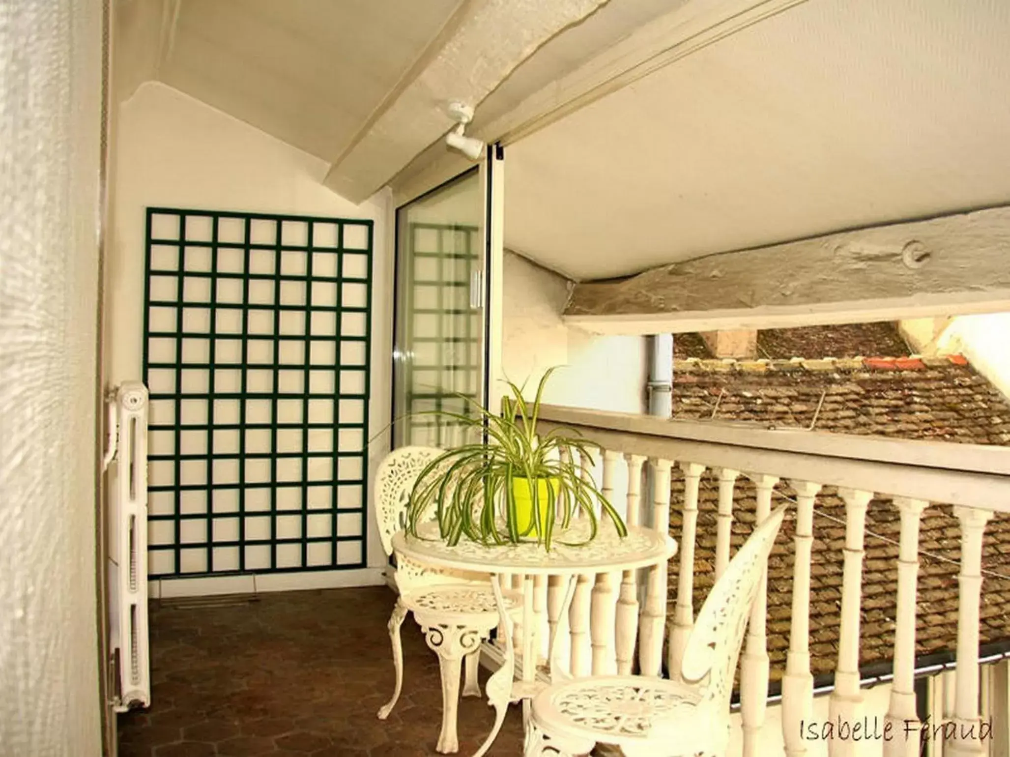 Balcony/Terrace, Dining Area in Hotel Saint Jean