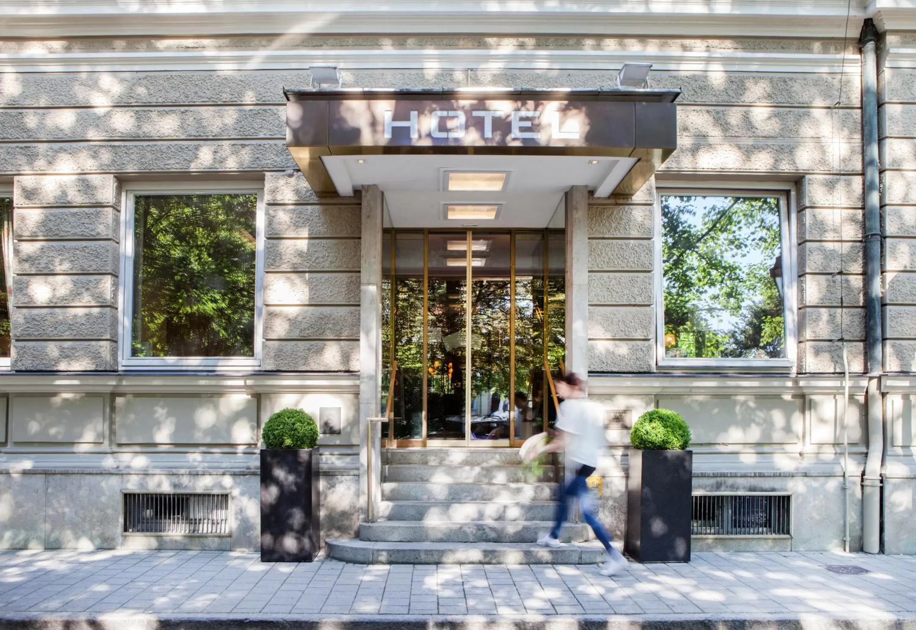 Facade/entrance in Parkhotel Traunstein