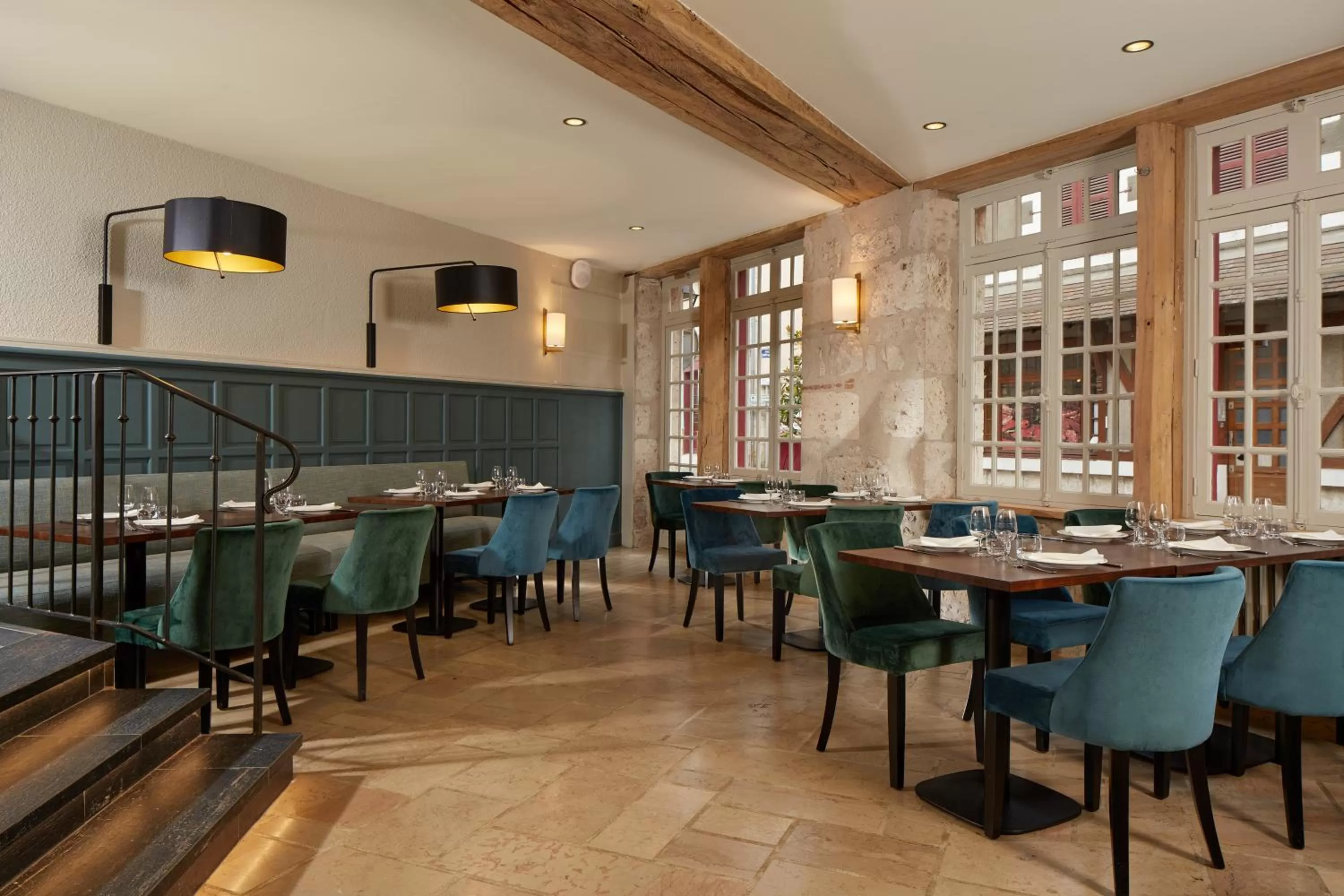 Restaurant/places to eat in Relais des Trois Châteaux Hôtel-Restaurant - Teritoria