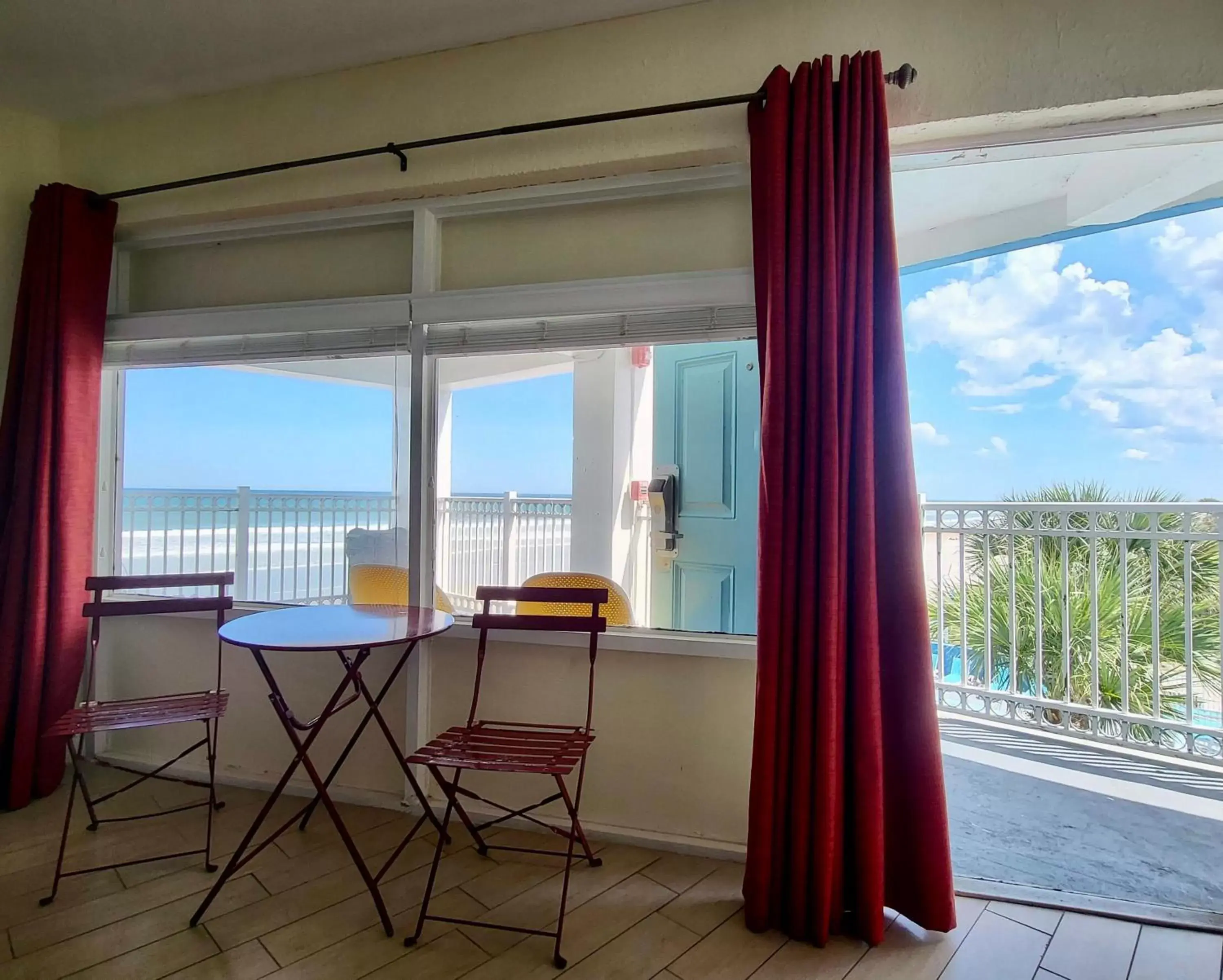 Balcony/Terrace in Chateau Mar Beach Resort