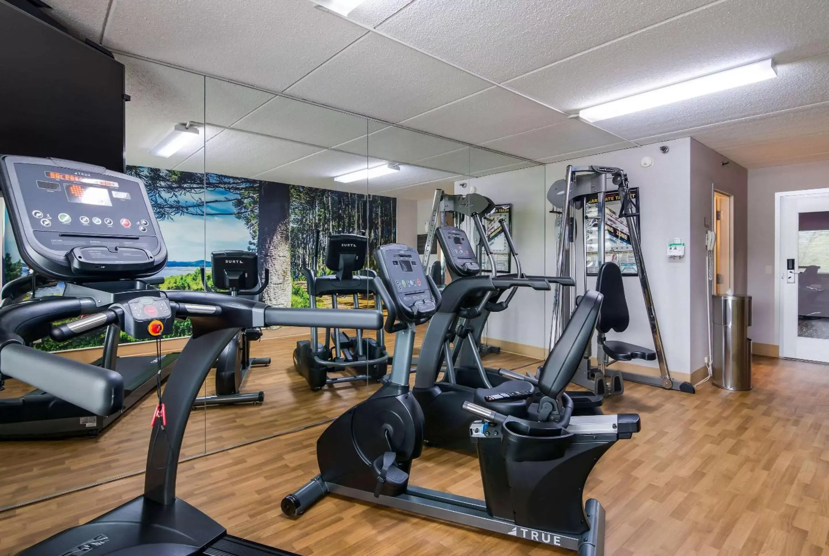 Activities, Fitness Center/Facilities in Clarion Pointe Jamestown - Falconer