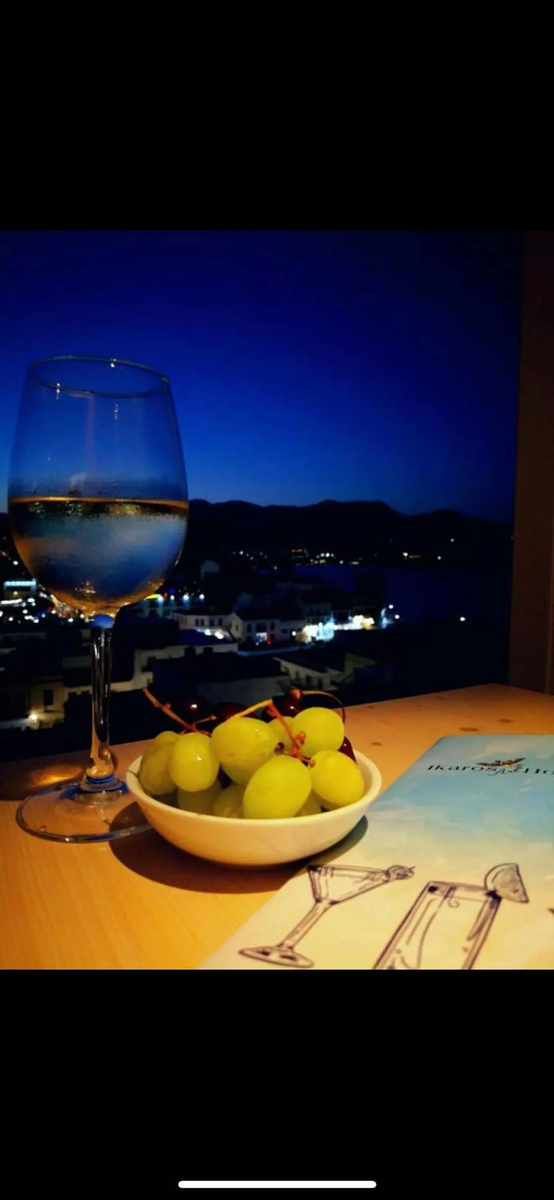 Food and drinks in Ikaros Art Hotel