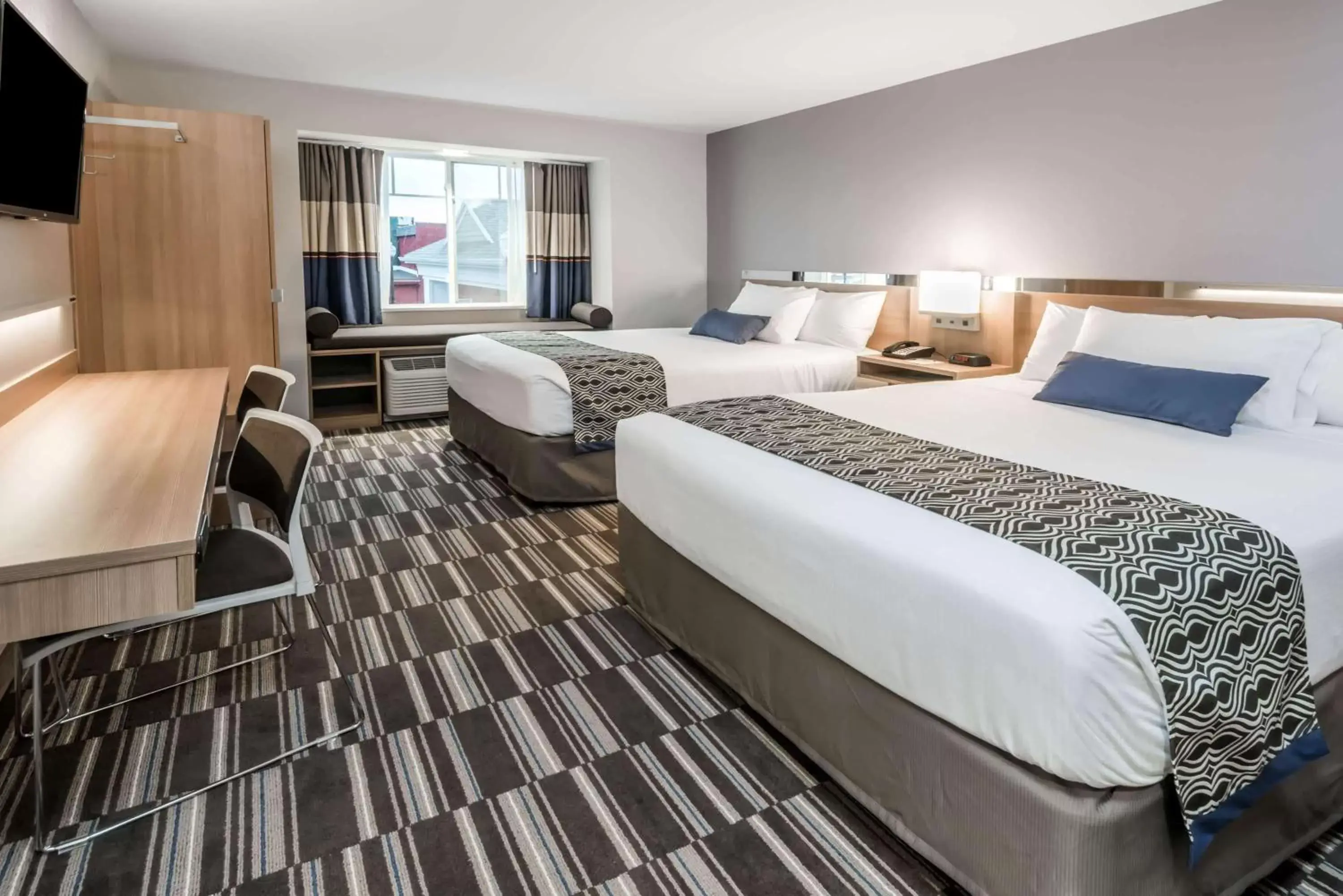 Bedroom in Microtel Inn & Suites by Wyndham - Penn Yan