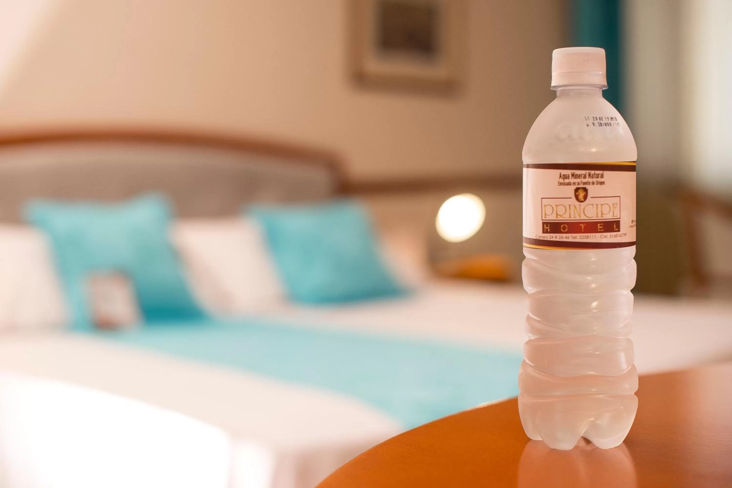 Drinks, Bed in Hotel Principe