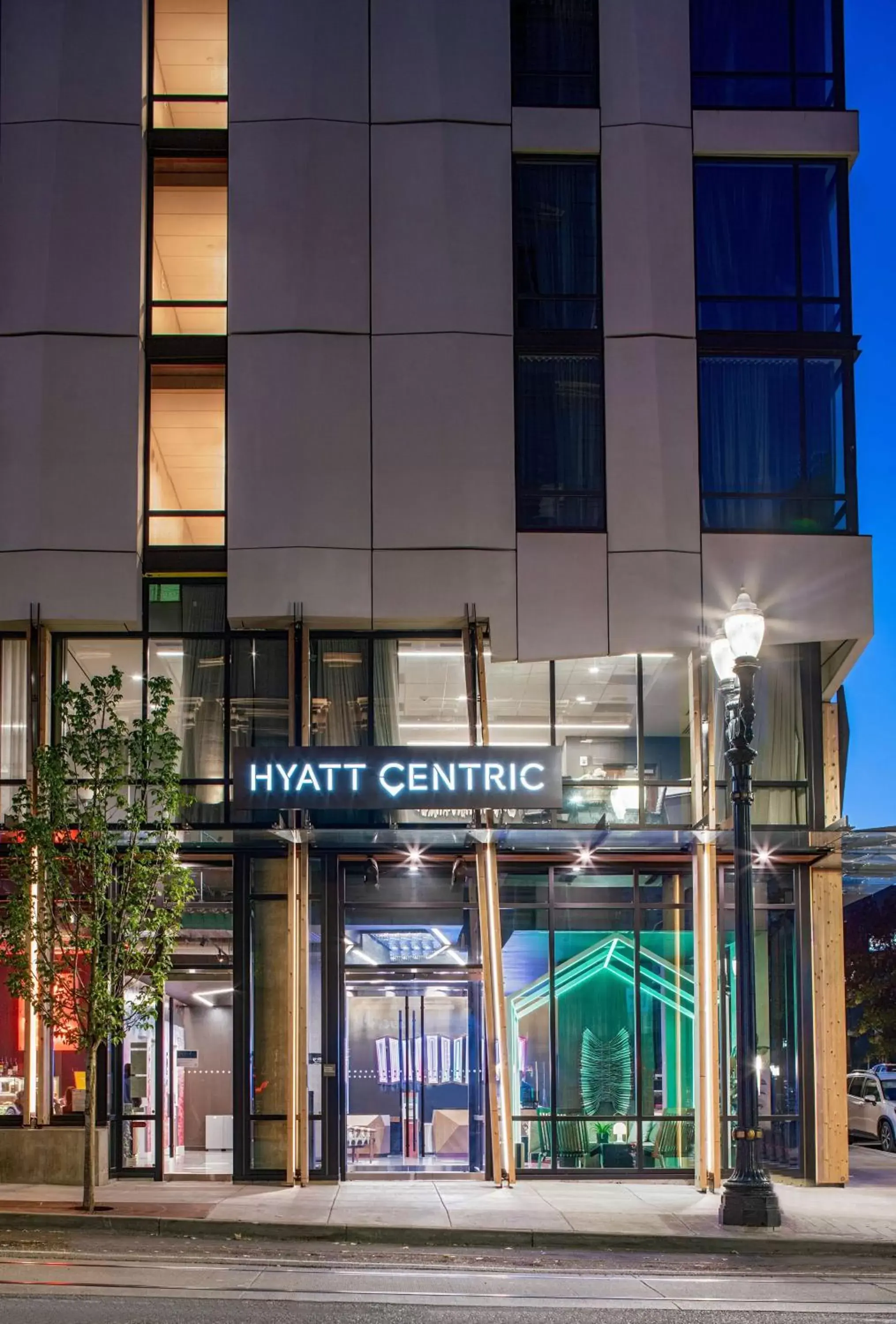 Property building in Hyatt Centric Downtown Portland Property building in Hyatt Centric Downtown Portland