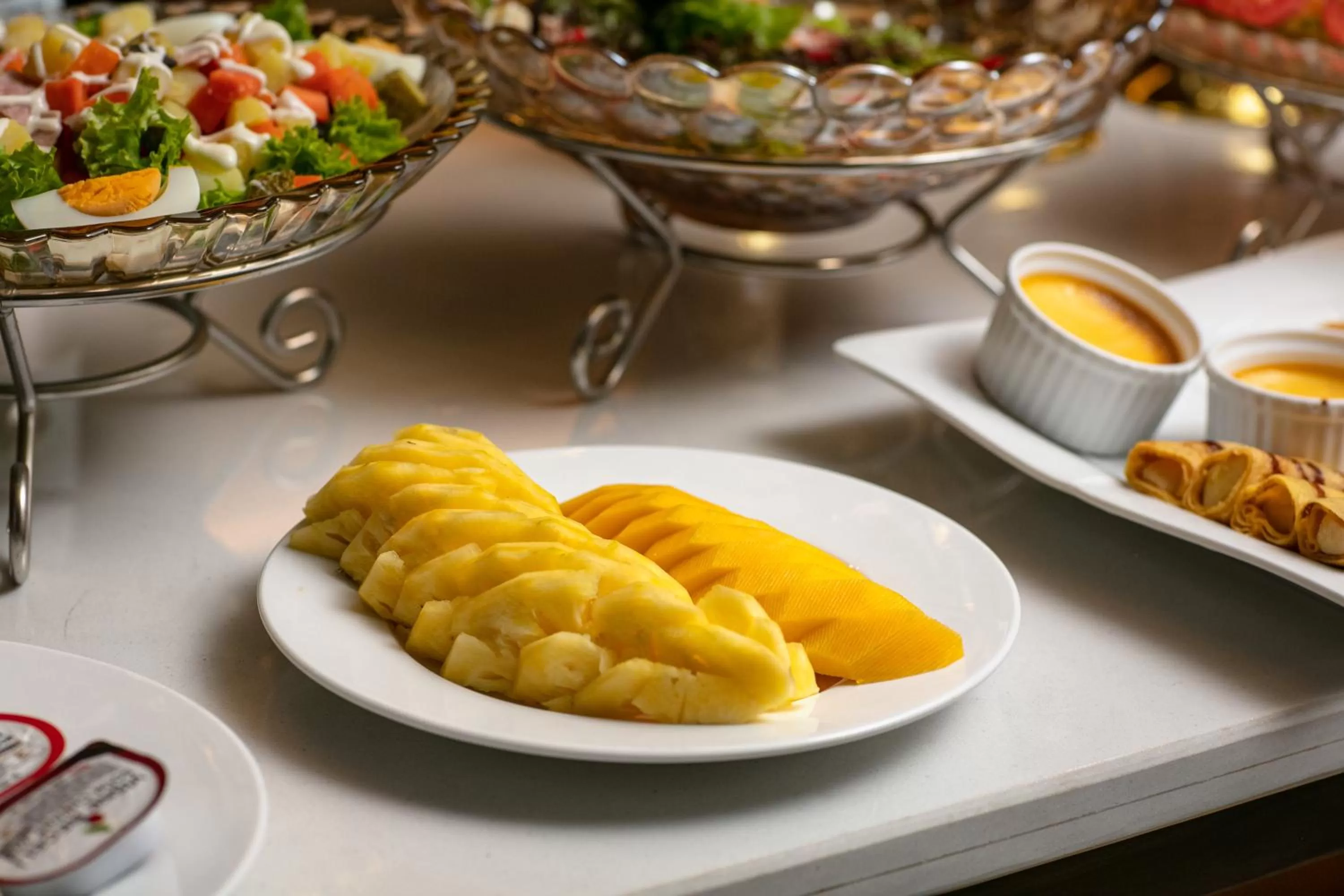 Food and drinks in Hanoi Exclusive Hotel