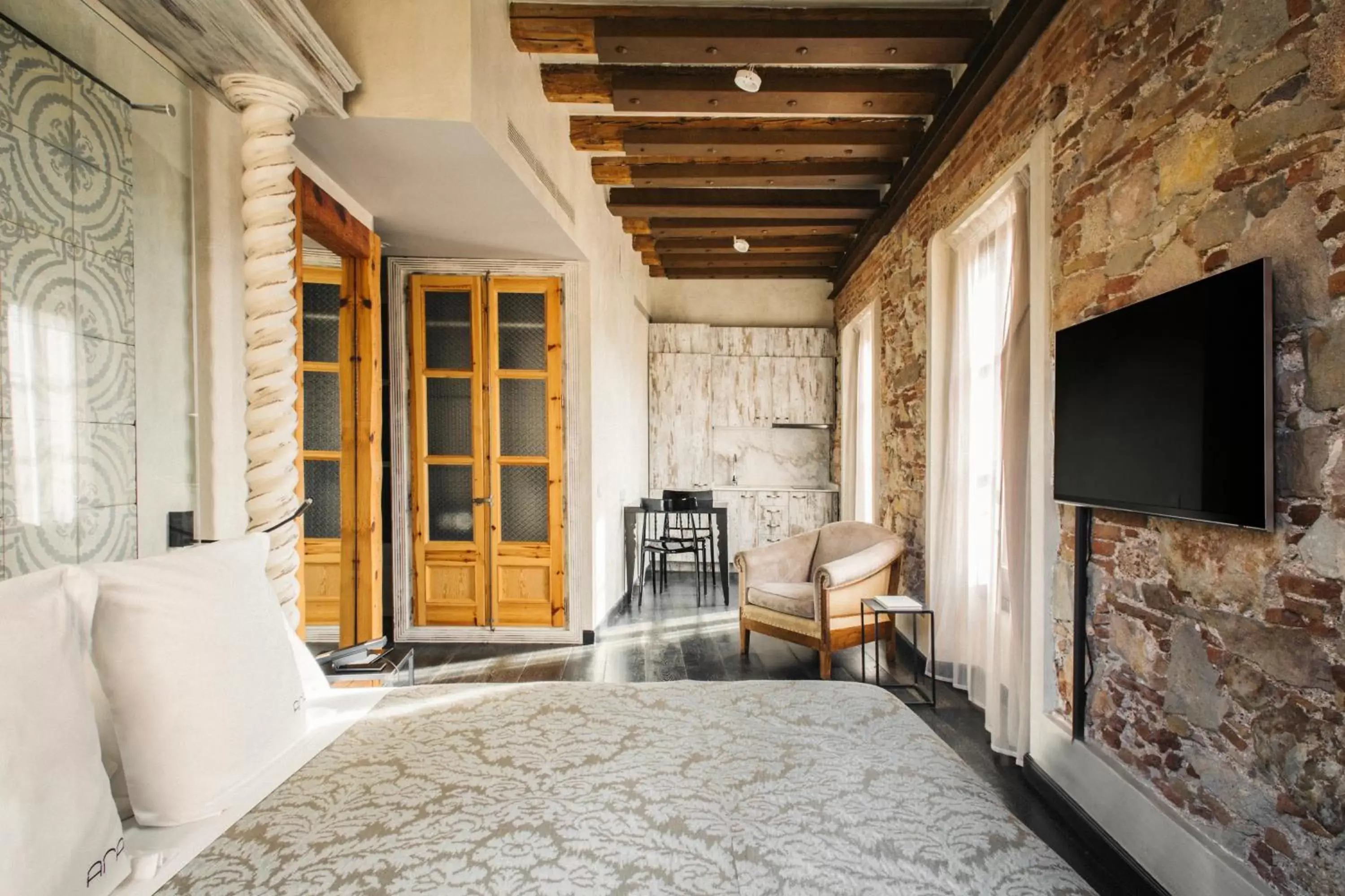 Superior Double Room in Aparthotel Arai 4* Superior Superior Double Room in Aparthotel Arai 4* Superior