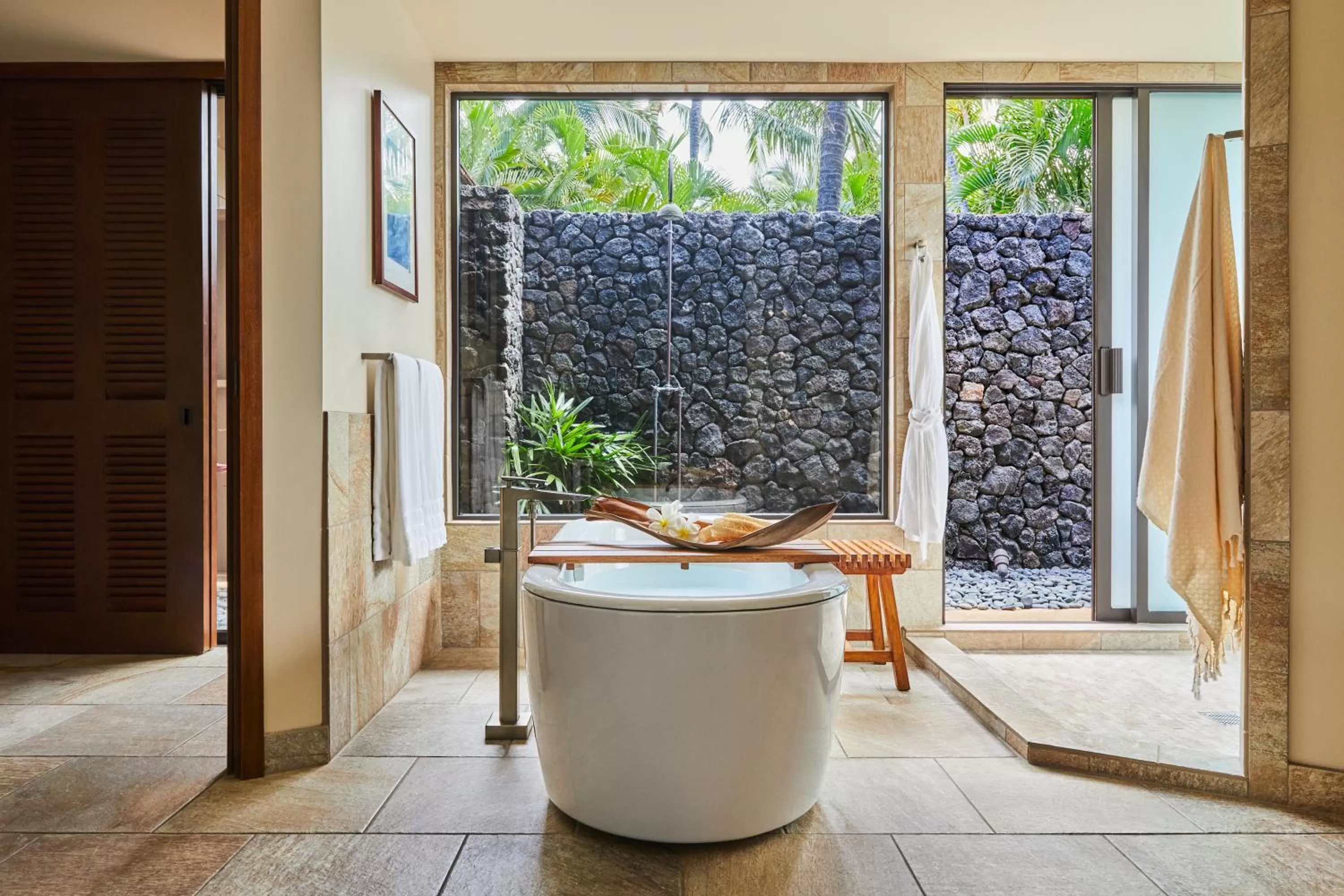 Mauna Lani, Auberge Collection