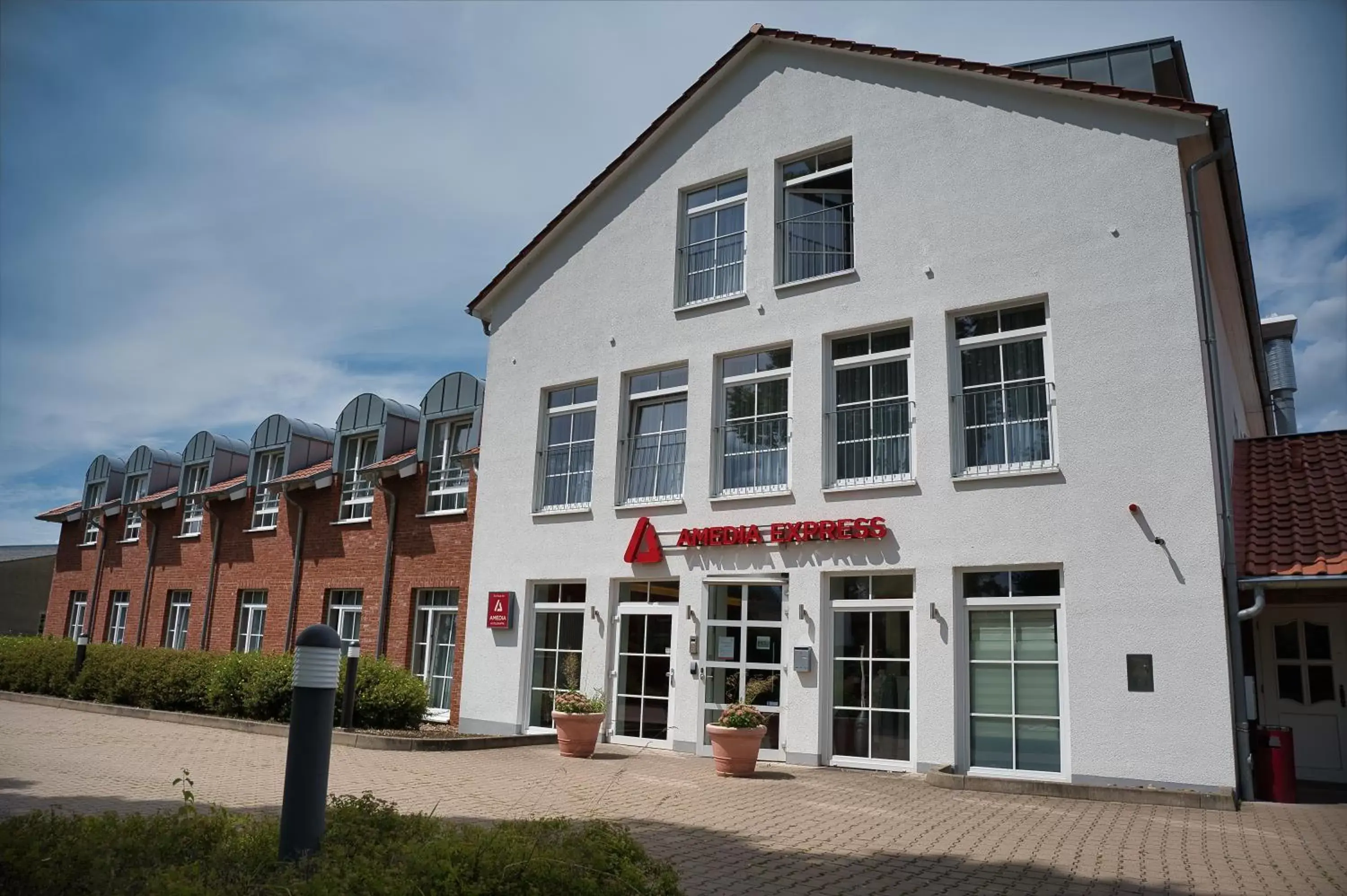 Property building in Amedia Express Bielefeld, Trademark Collection by Wyndham Property building in Amedia Express Bielefeld, Trademark Collection by Wyndham