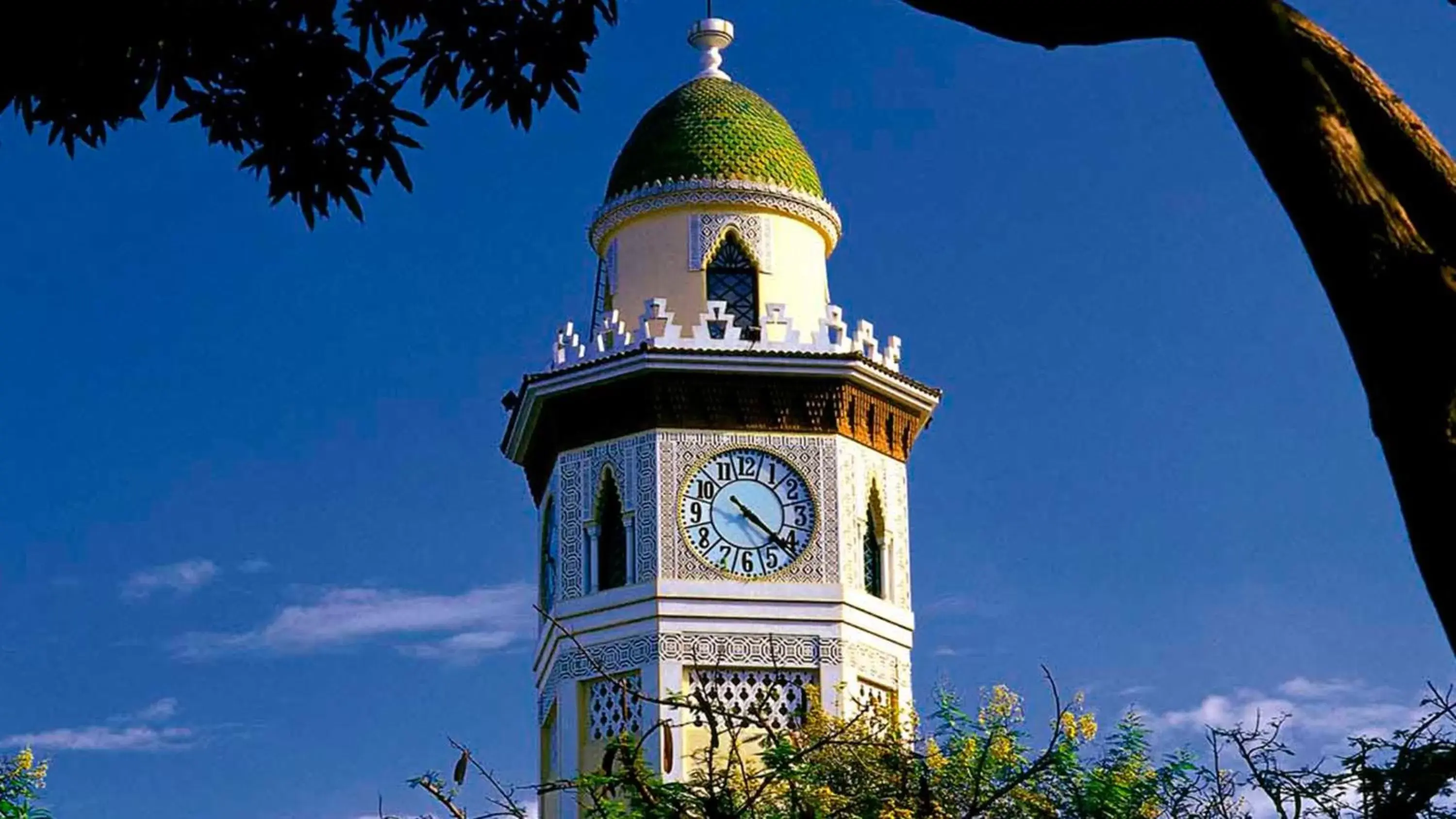 Nearby landmark in Holiday Inn Guayaquil Airport, an IHG Hotel