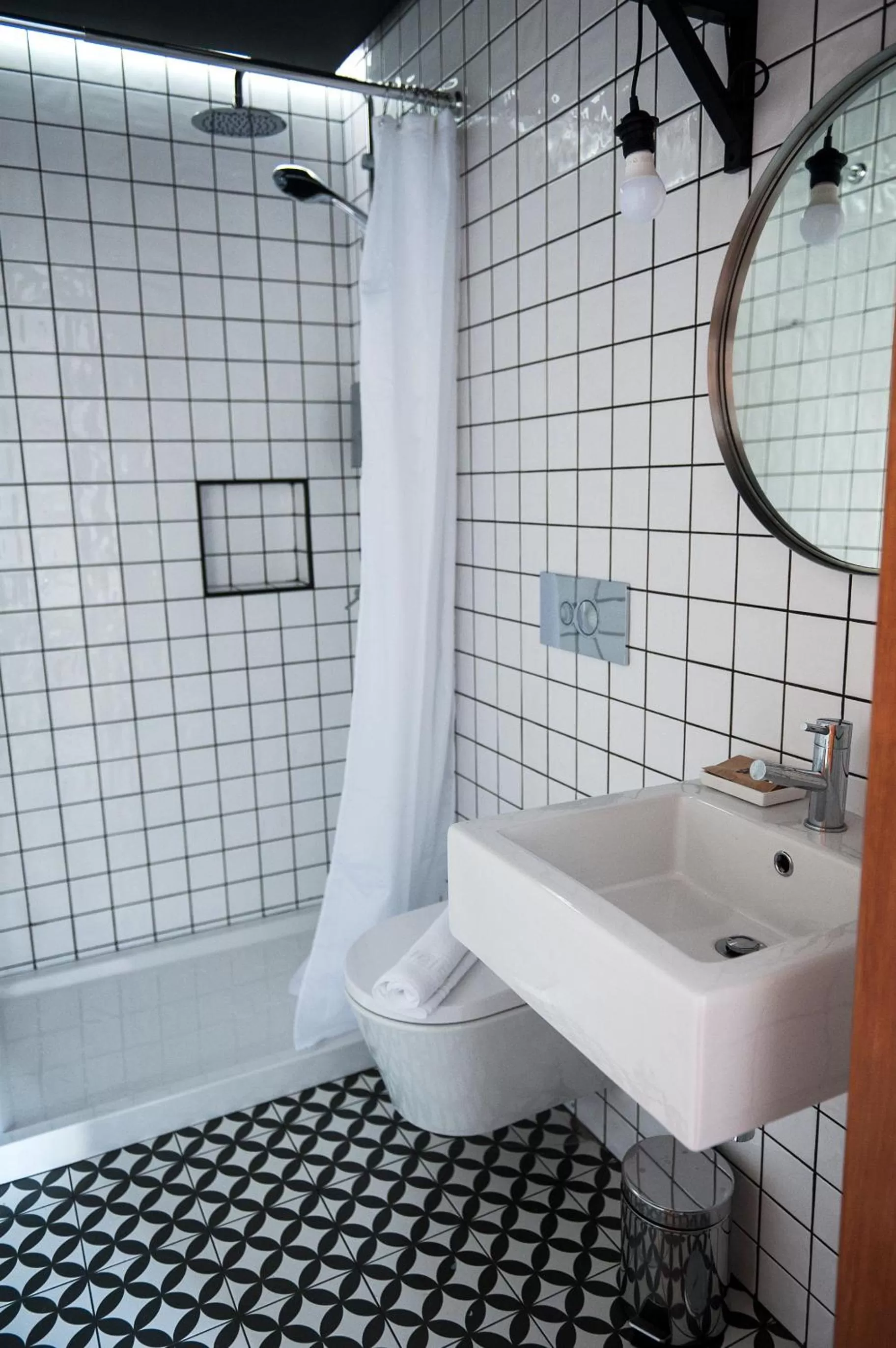 Shower in Lemon Tree Stay