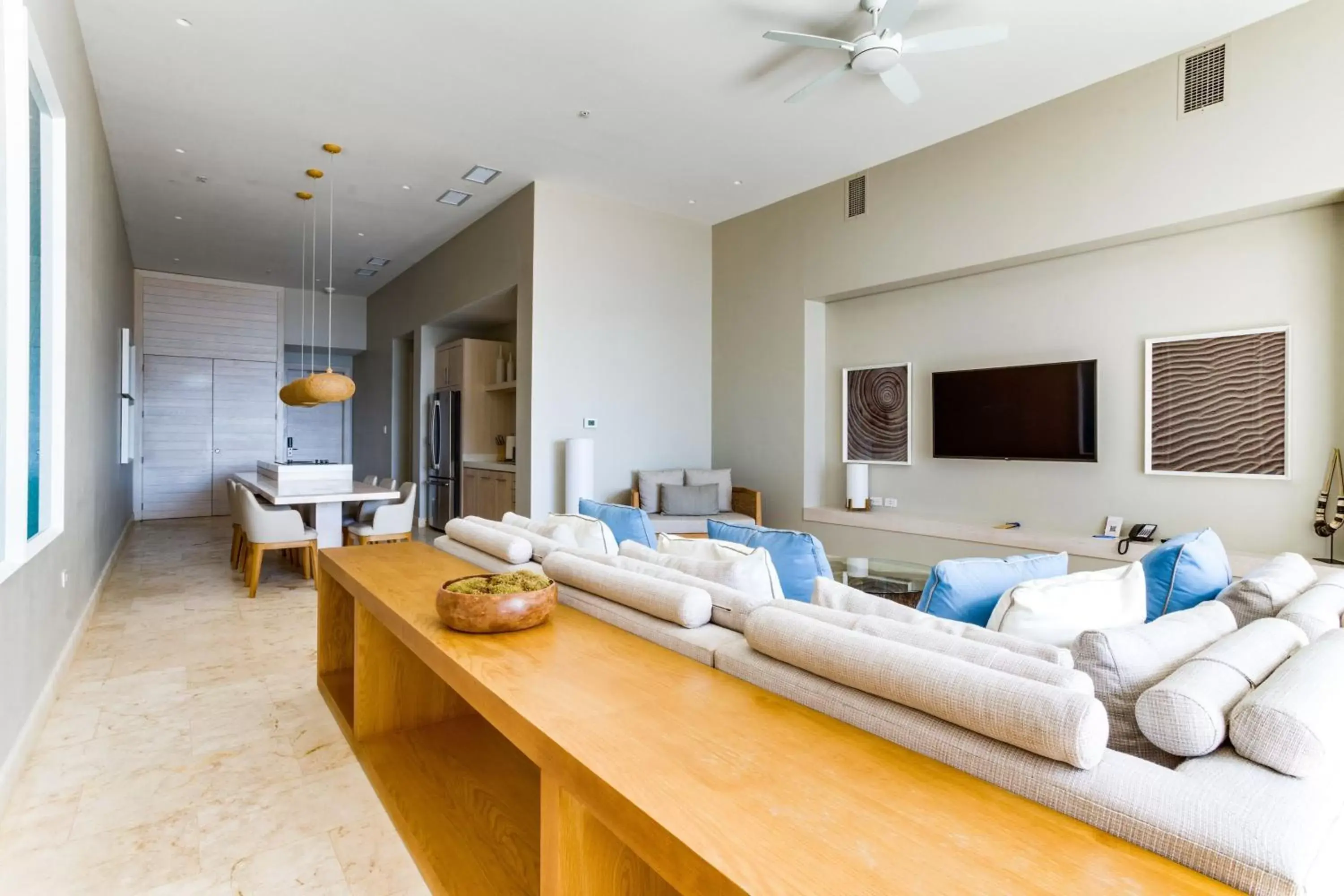 Bedroom, Seating Area in Alaia Belize, Autograph Collection