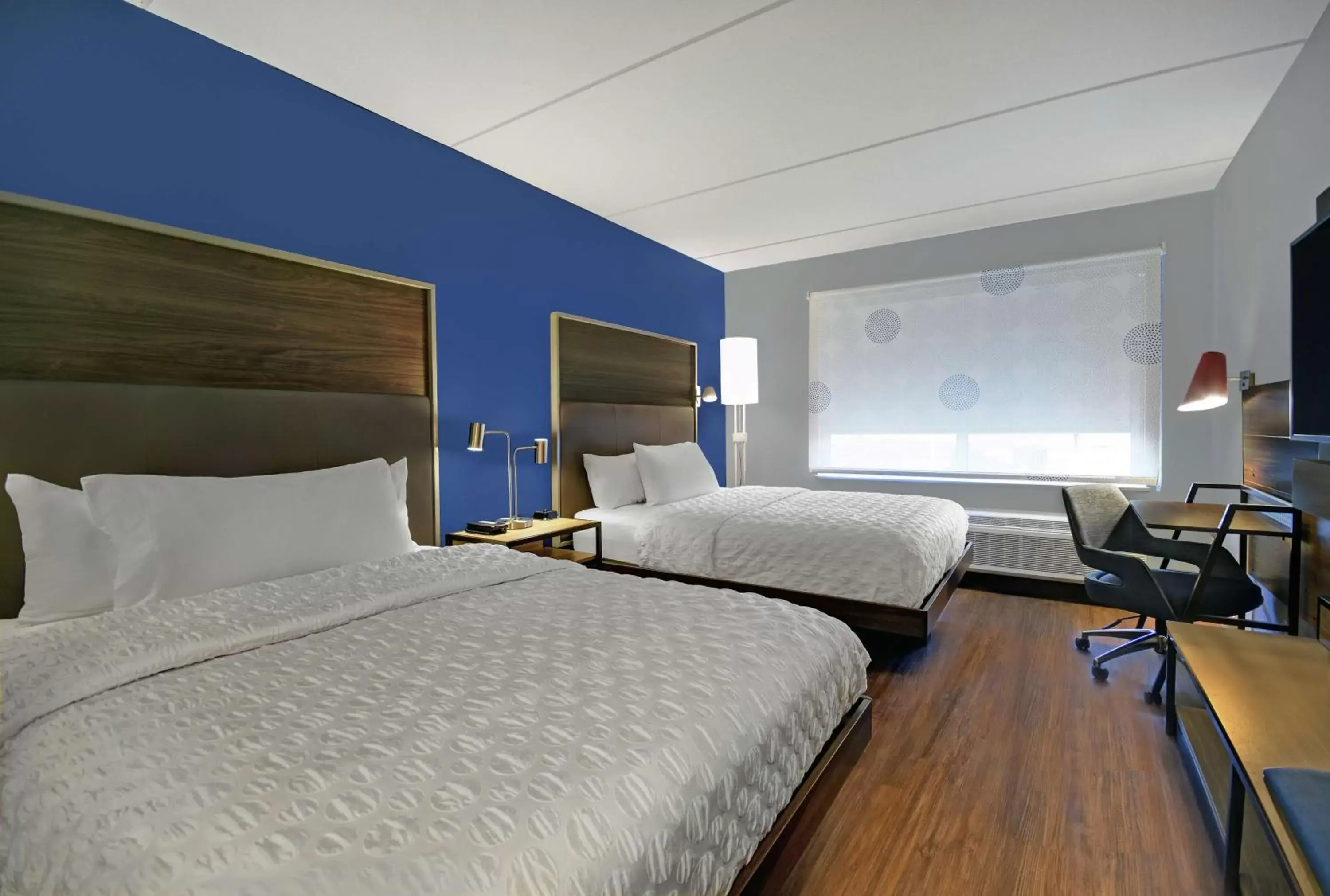 Bed in Tru By Hilton Burlington