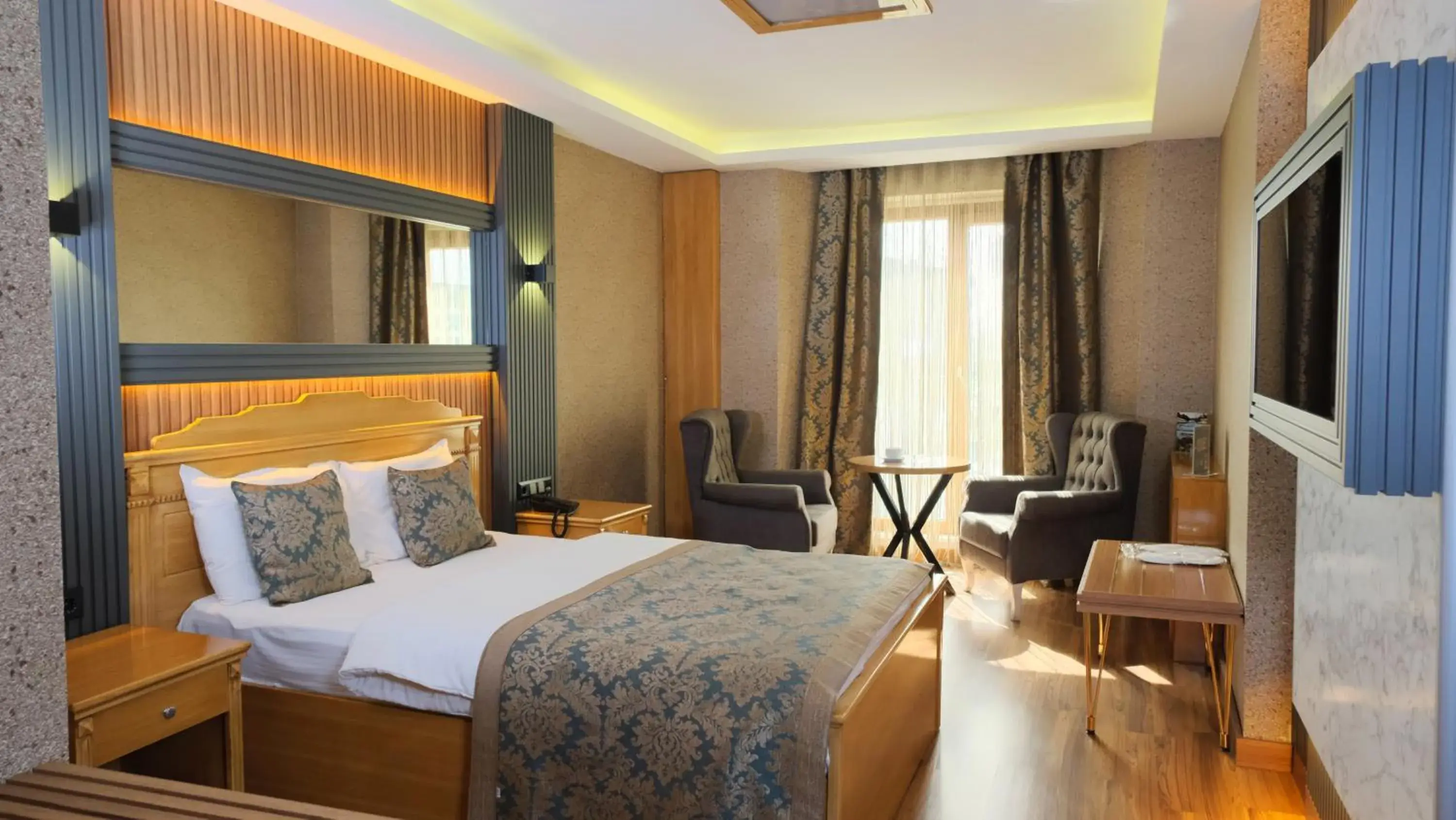 Photo of the whole room, Bed in Emirtimes Hotel&Spa - Tuzla