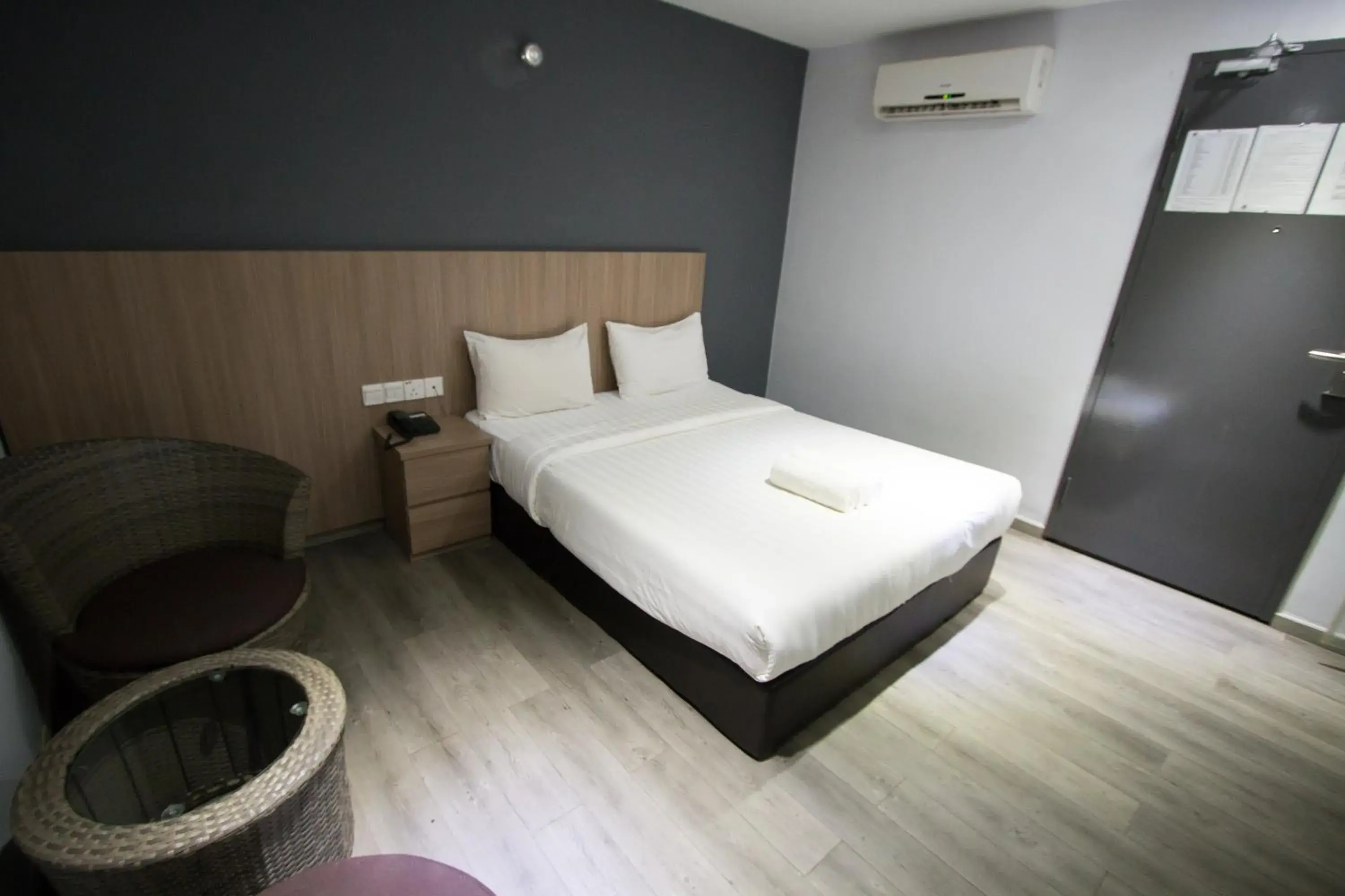 Photo of the whole room, Bed in Hotel 99 Pusat Bandar Puchong