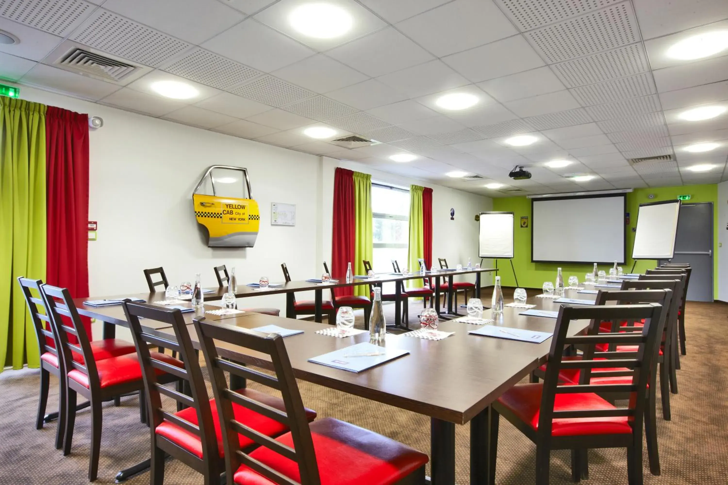 Banquet/Function facilities in Kyriad Design Enzo Thionville