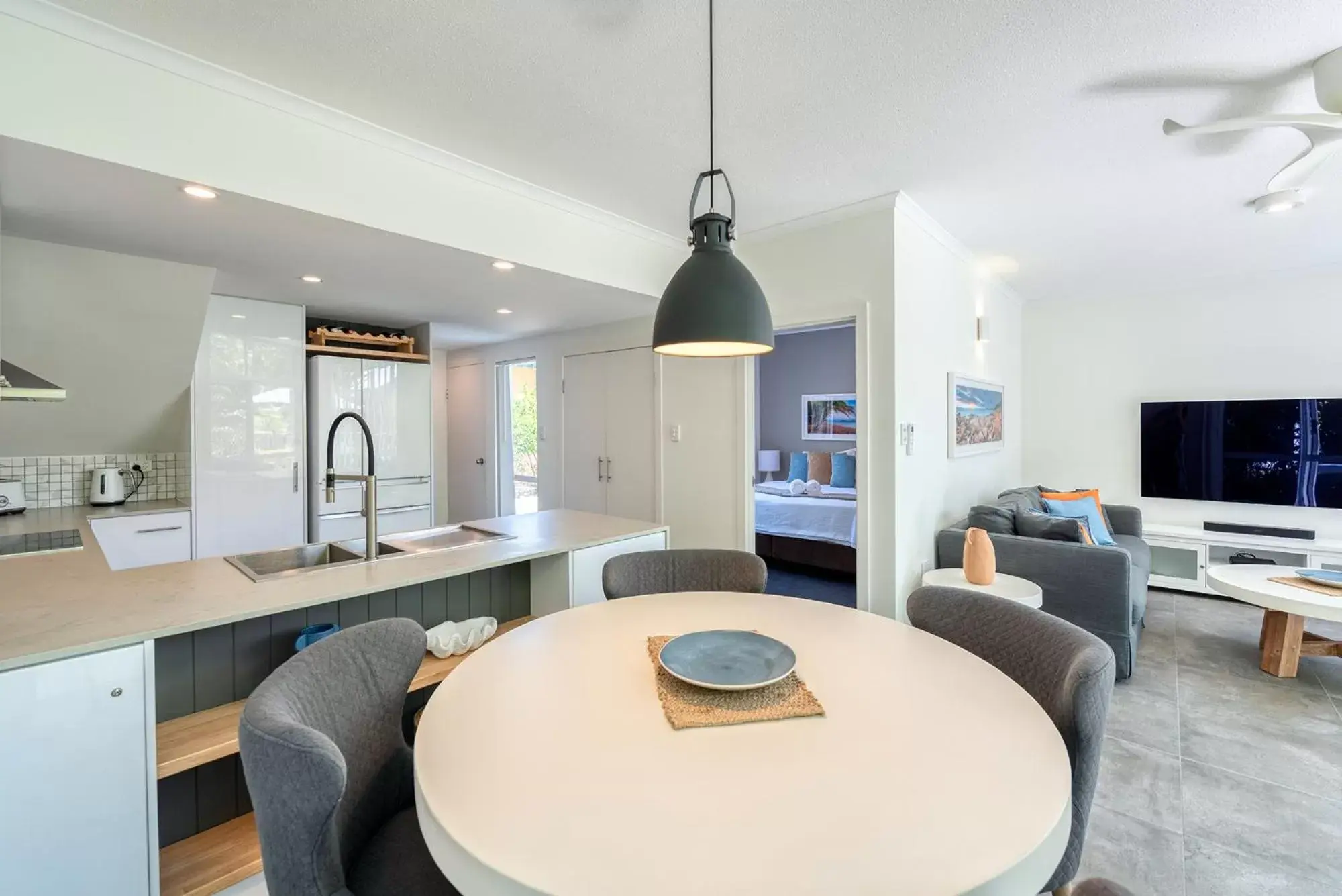 Dining Area in Tropical Nites Holiday Townhouses