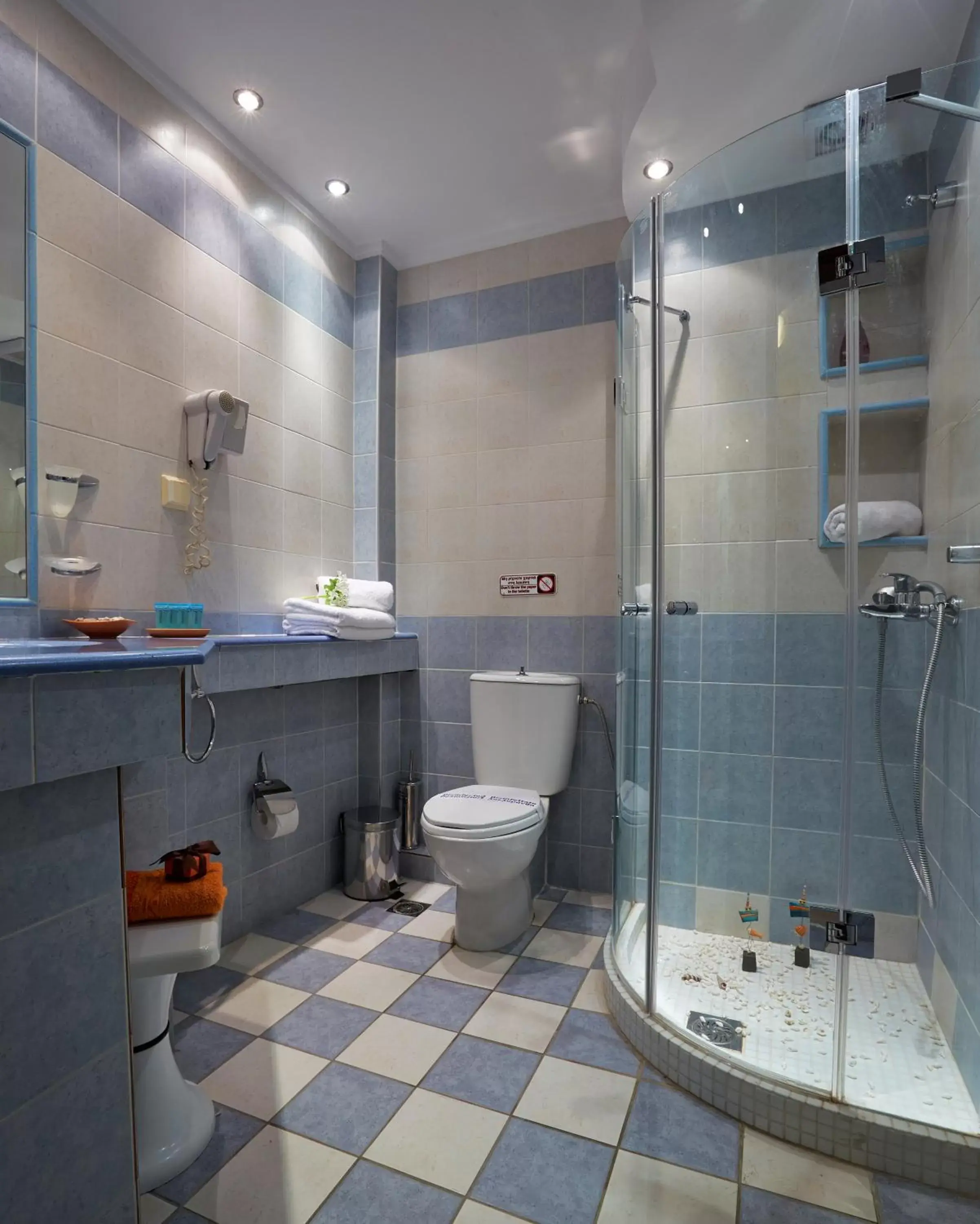 Bathroom in Sokratis Hotel