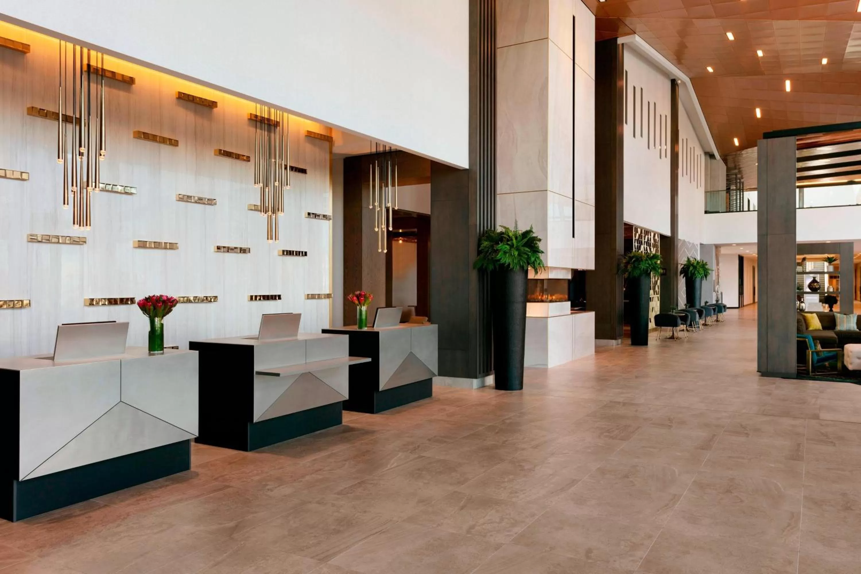 Lobby or reception in Sheraton Saint-Hyacinthe Hotel
