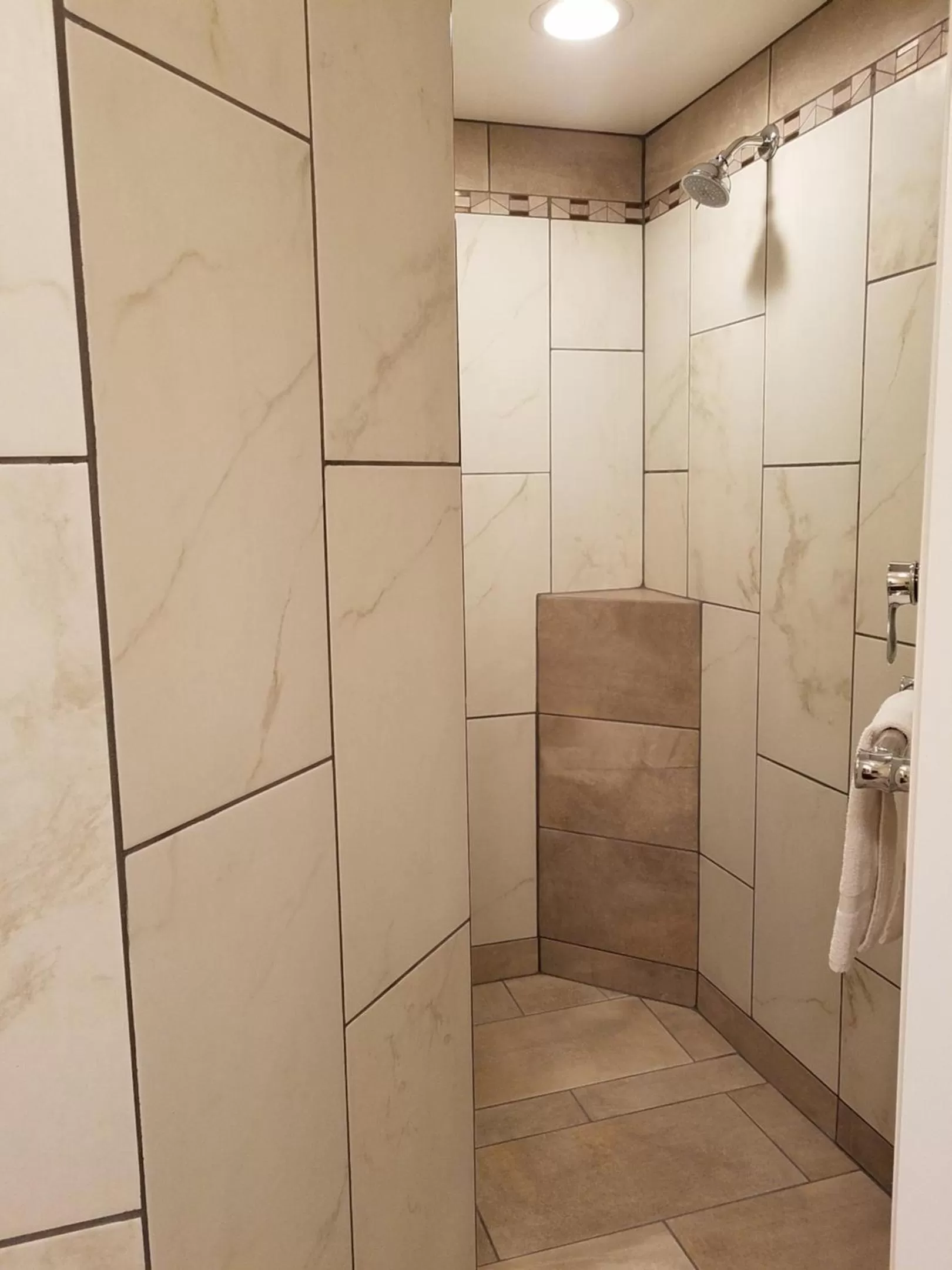 Bathroom in Hotel Ouray - for 12 years old and over