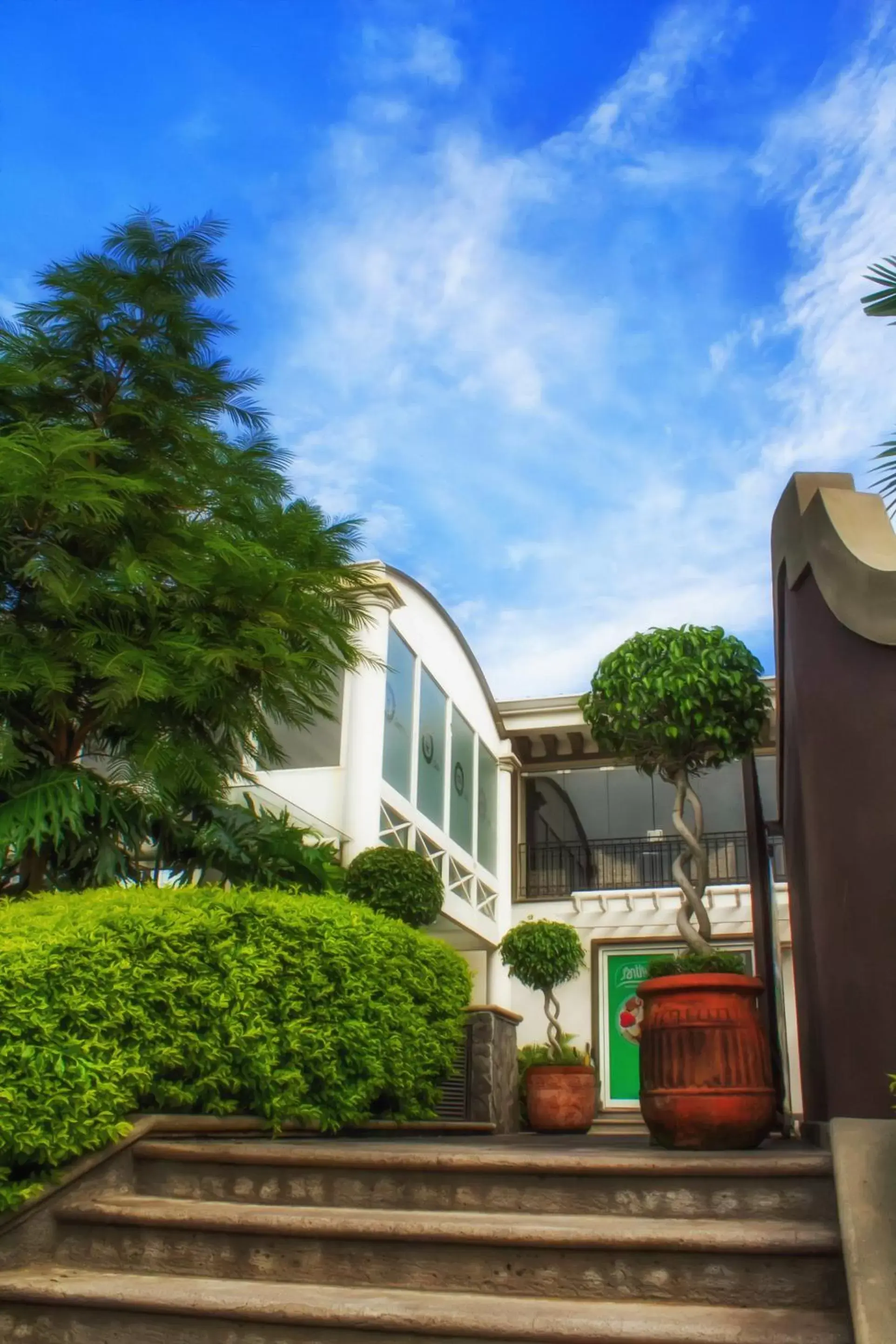 Facade/entrance, Property Building in La Riviera Hotel