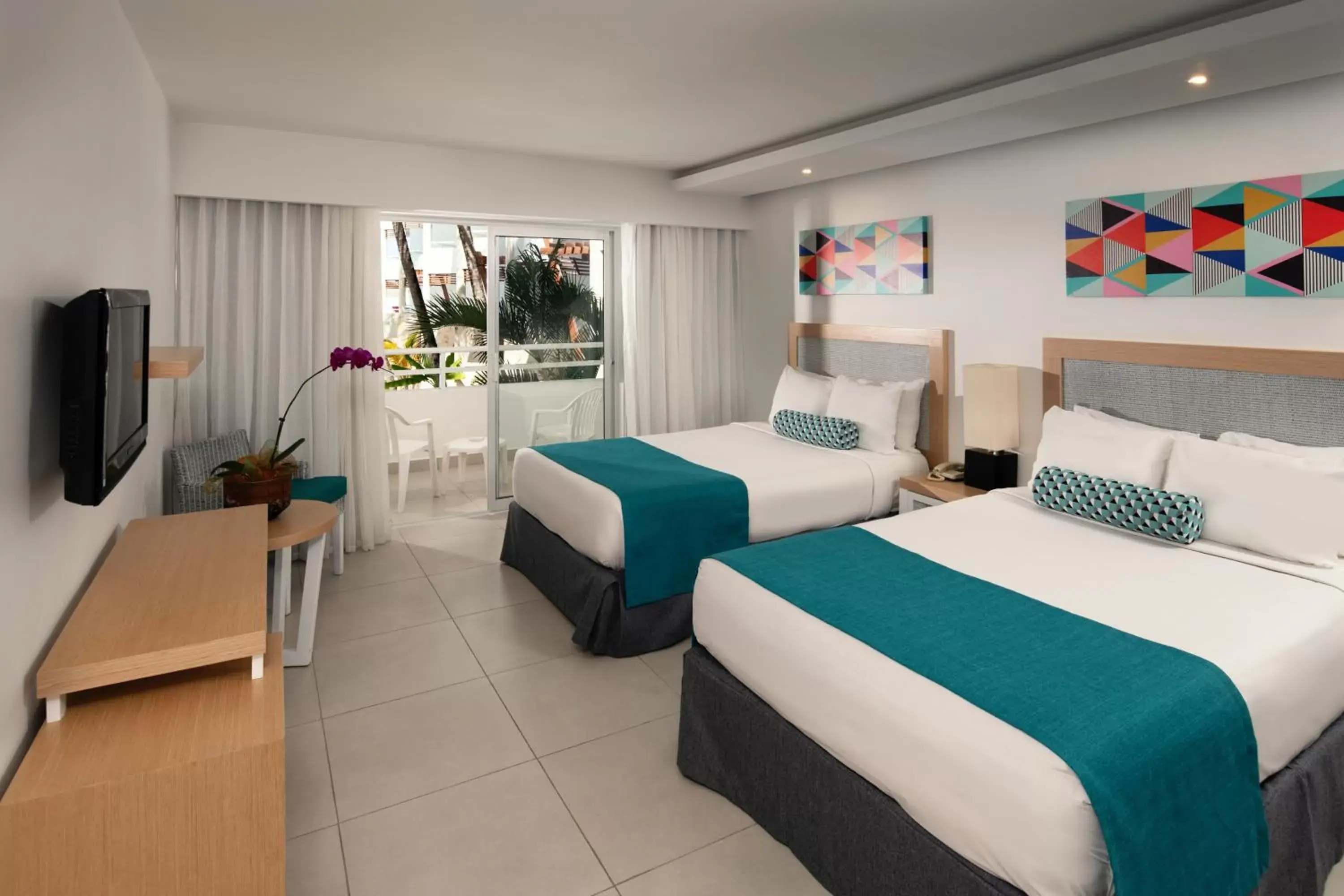 Bedroom, Bed in Casa Marina Beach & Reef All Inclusive Bedroom, Bed in Casa Marina Beach & Reef All Inclusive