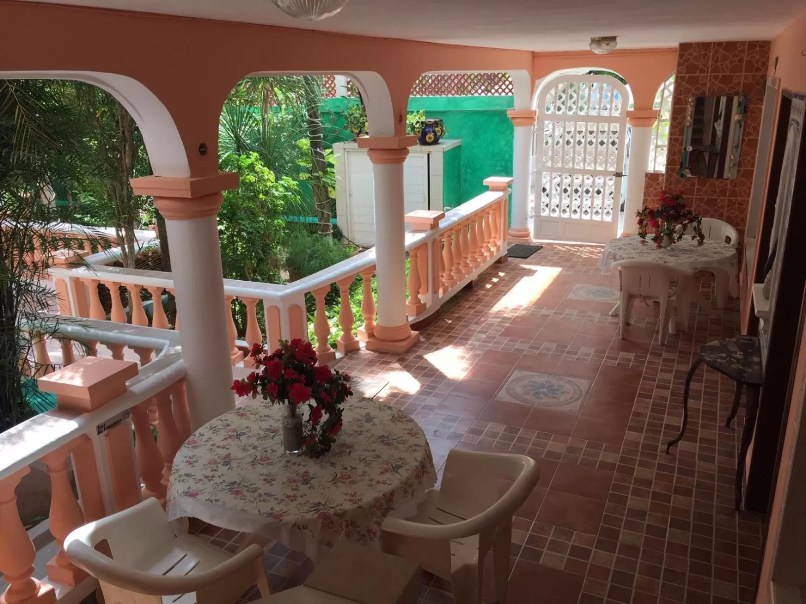 Area and facilities in Hotel Francis Arlene Adults Only